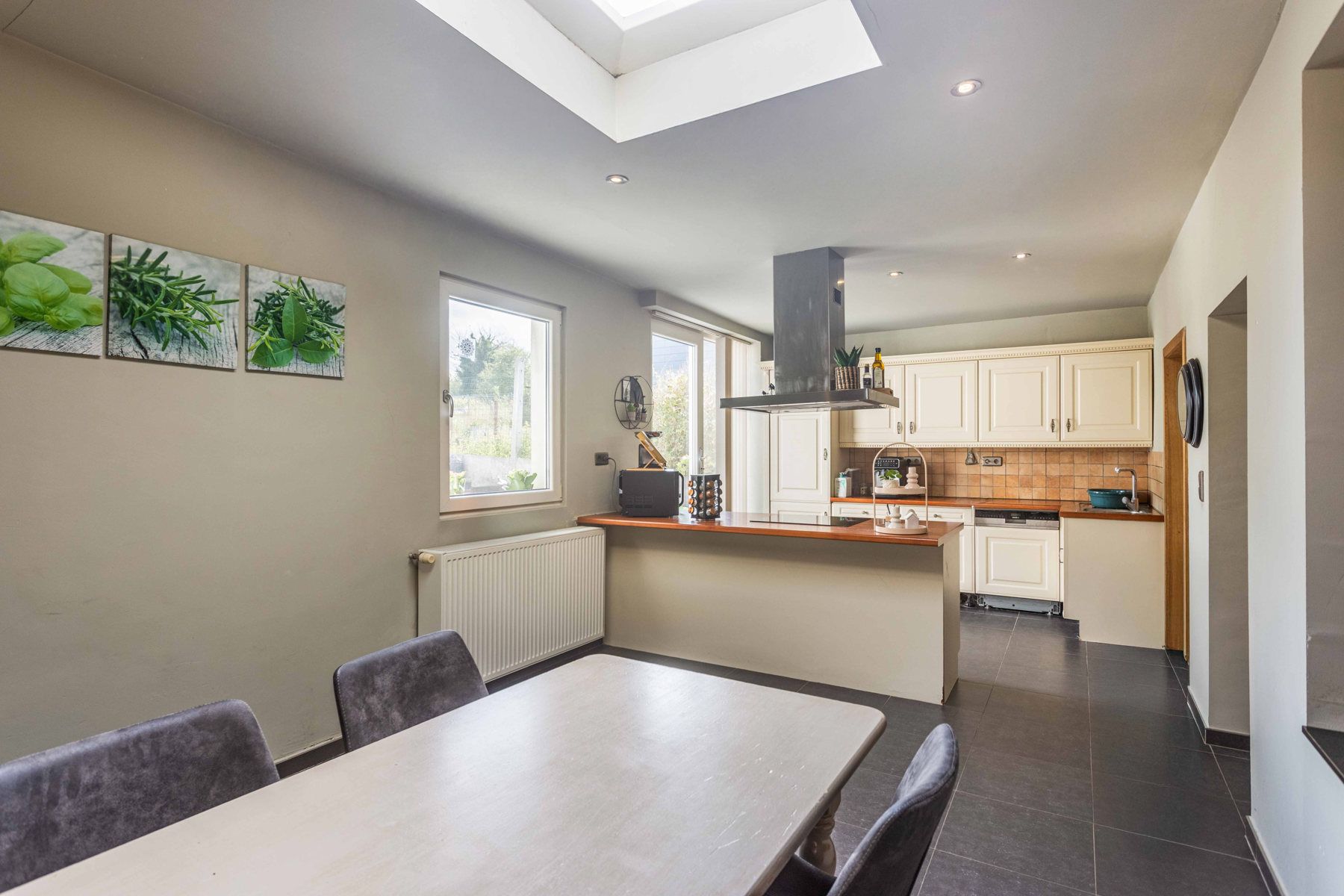 HOB MET 3 SLP, BUREAU, TUIN EN GARAGE foto 7