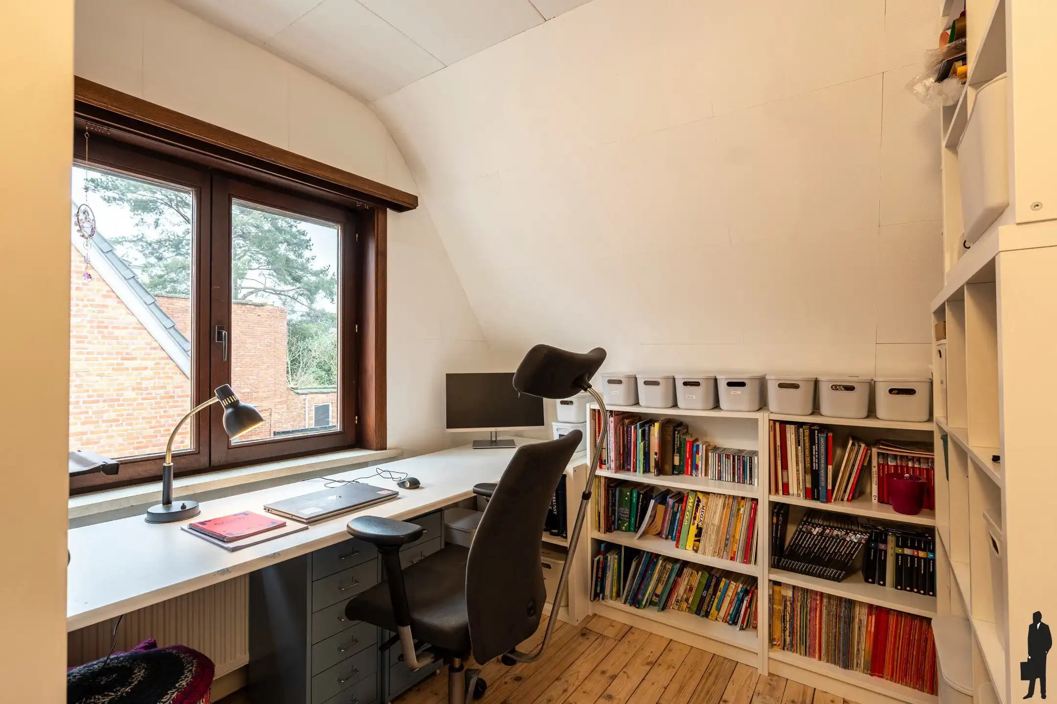 Gezinswoning met tuin, ruime garage en tal van mogelijkheden foto 12