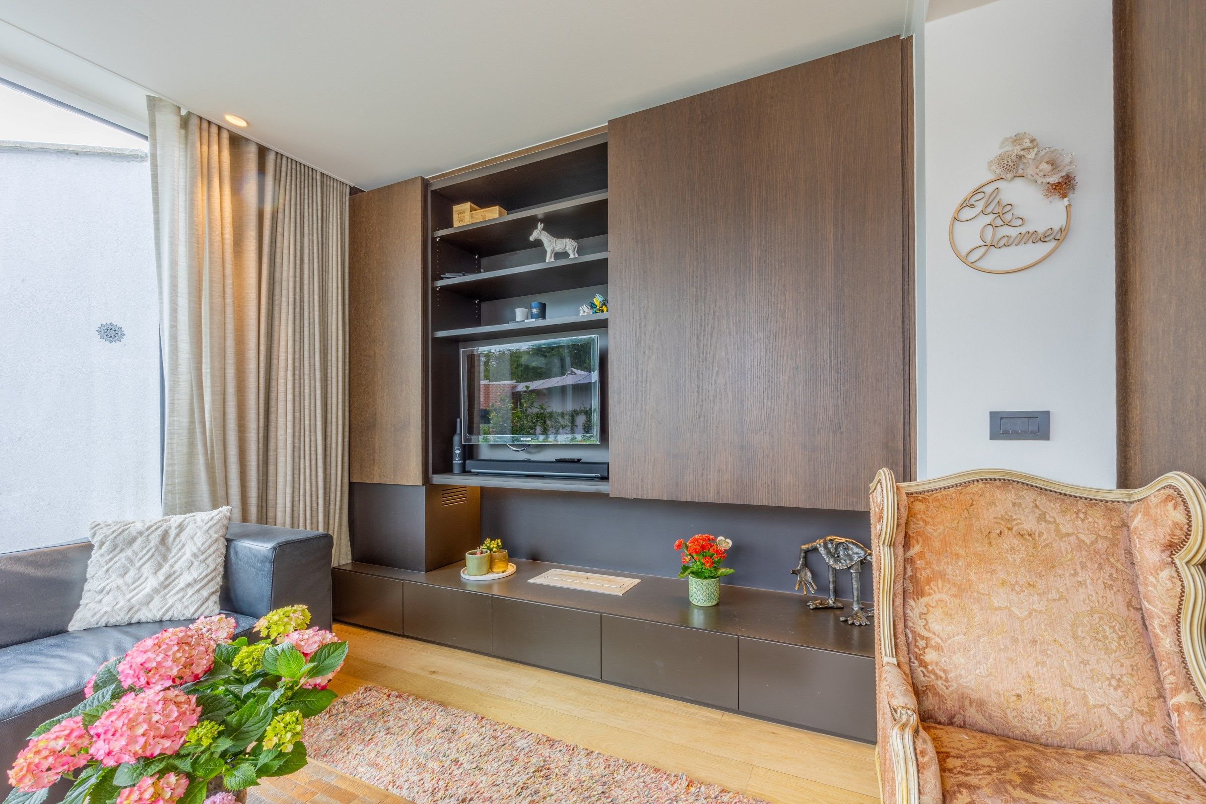 Unieke en recent gerenoveerde woning foto 7