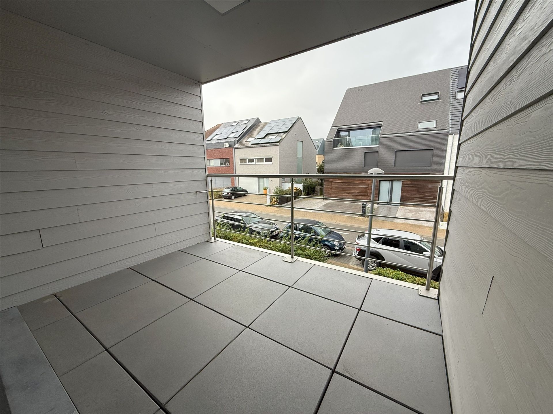 Appartement met zwembad op topligging  foto 8