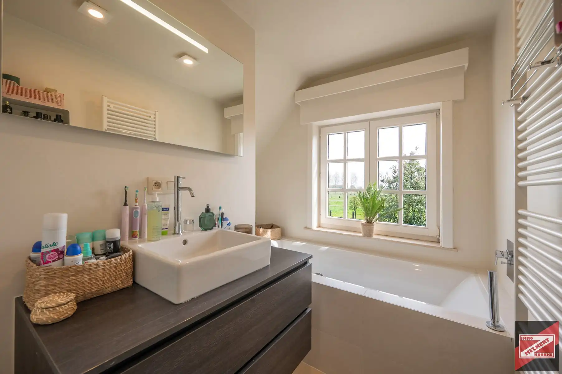 Halfopen te koop foto 18