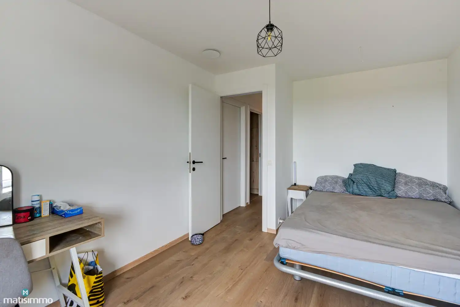 RUIME NIEUWBOUWWONING MET 4 SLAAPKAMERS EN RUIME TUIN TE MARTENSLINDE (BILZEN) foto 10