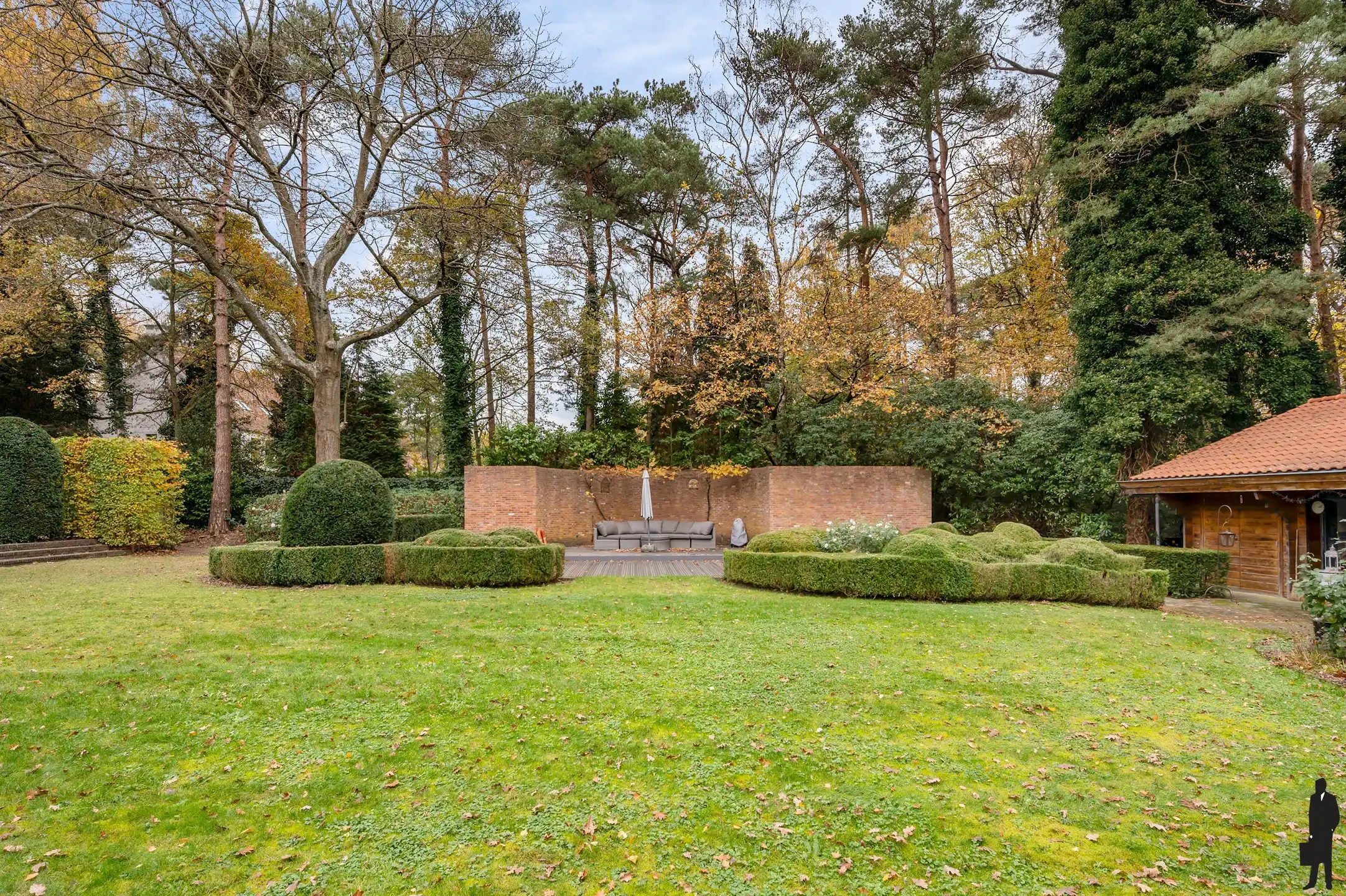 Topgelegen villa met zwembad en paddock!  foto 32