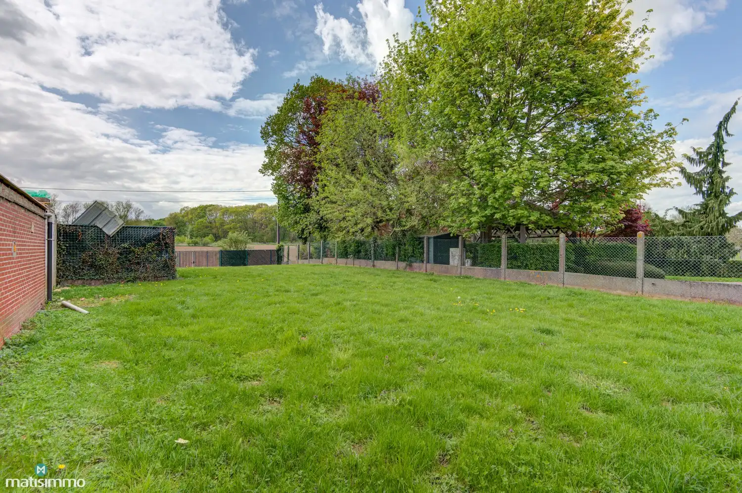 RUIME WONING MET 5 SLAAPKAMERS, INPANDIGE GARAGE EN WELLNESSRUIMTE OP EEN RUIM PERCEEL foto 55