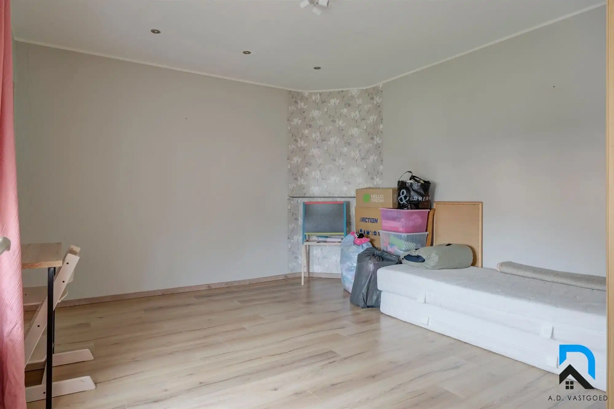 Gerenoveerde woning op toplocatie foto 18