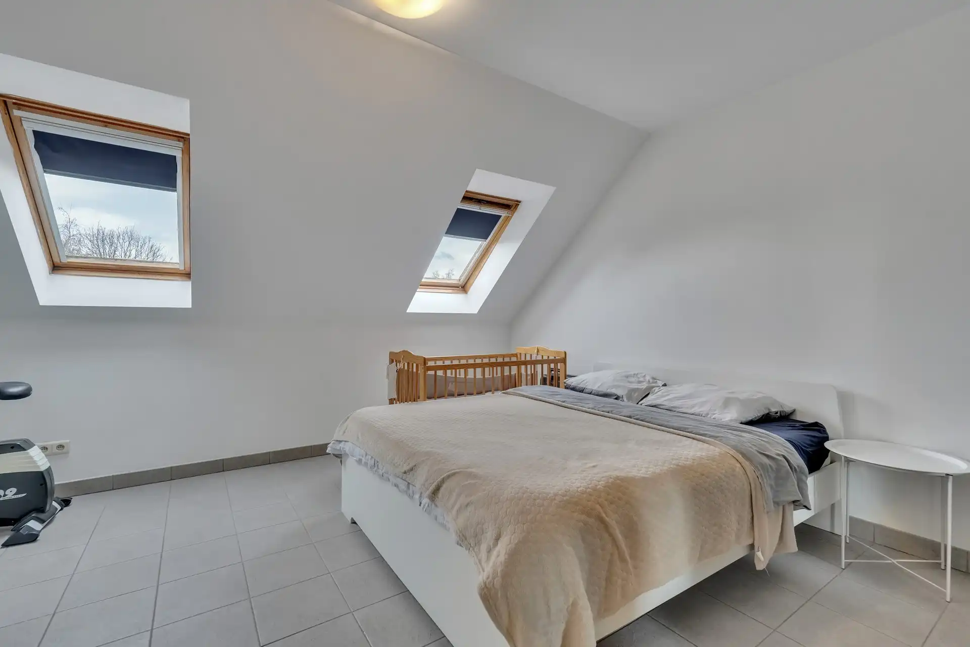 DUPLEXAPPARTEMENT MET 2 SLAAPKAMERS TE HELCHTEREN foto 14