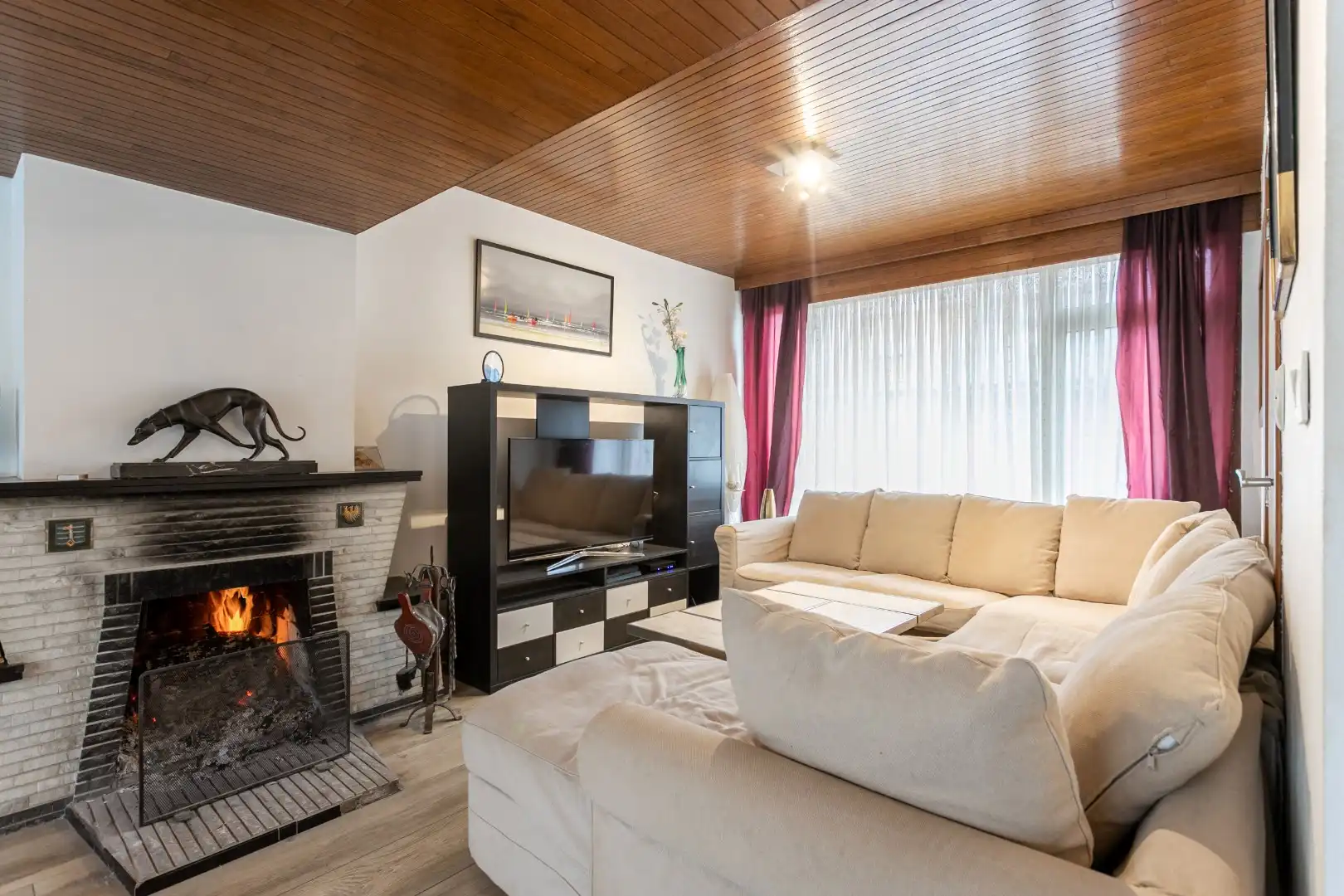 Solide woning met 3 slpks, tuin en garage te Buizingen foto 3