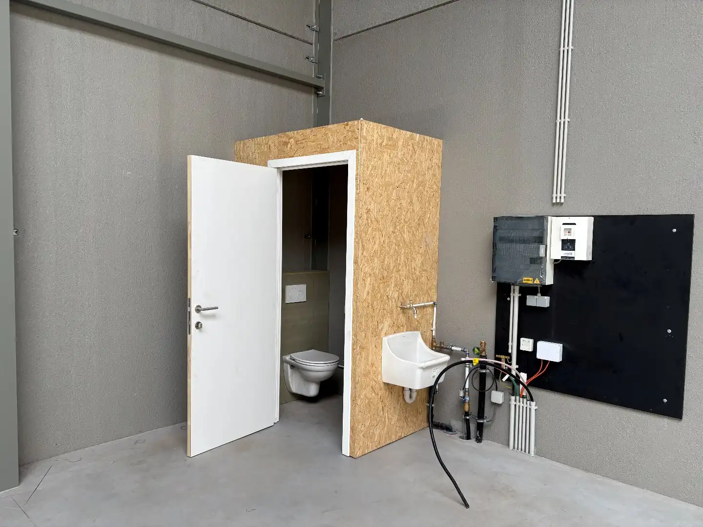 KMO-unit (nieuwbouw) - nabij E40! - 190 m² foto 6