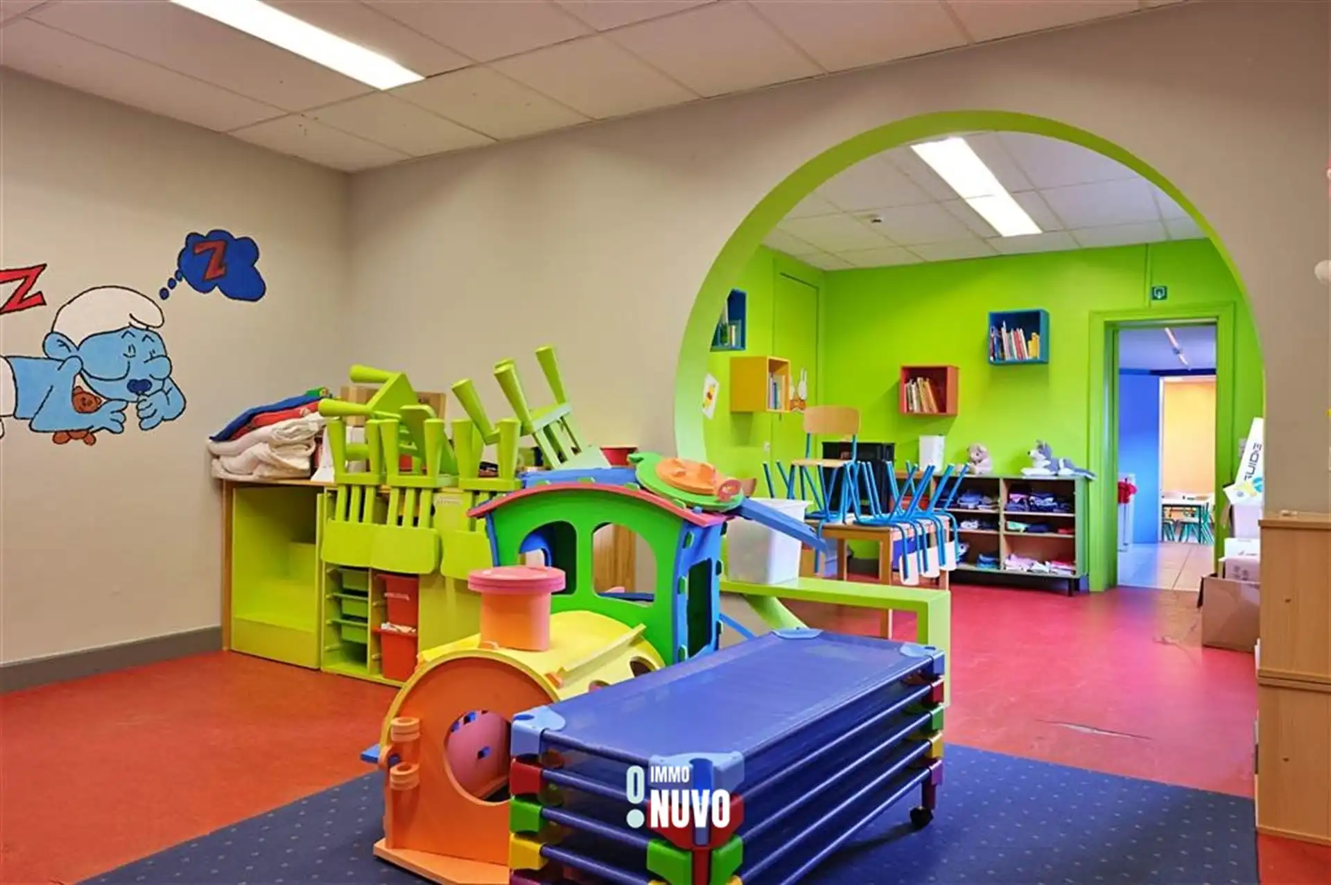 Gemengd gebouw foto 57