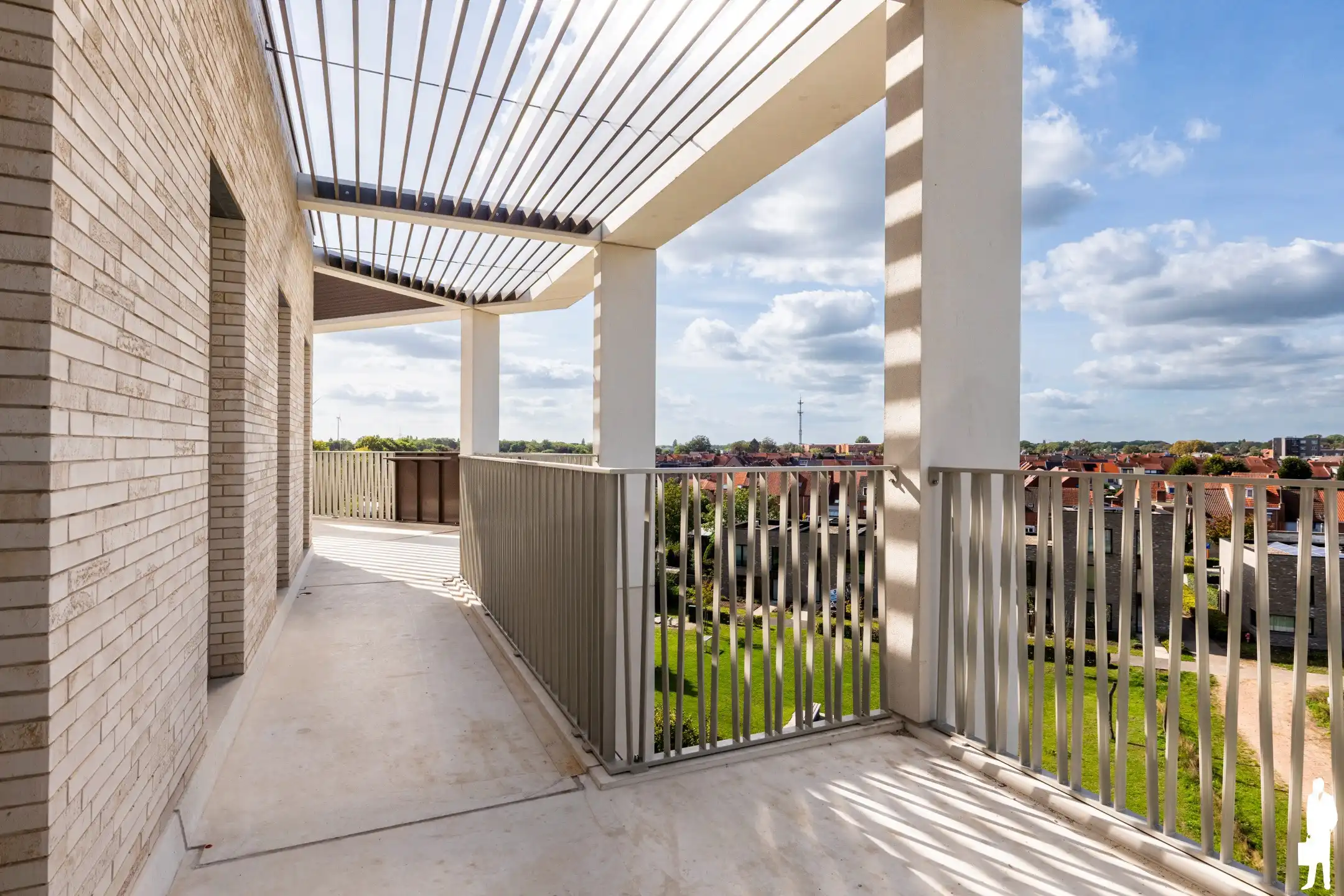 Dakappartement van 121m² omgeven door 46m² aan terrassen foto 10
