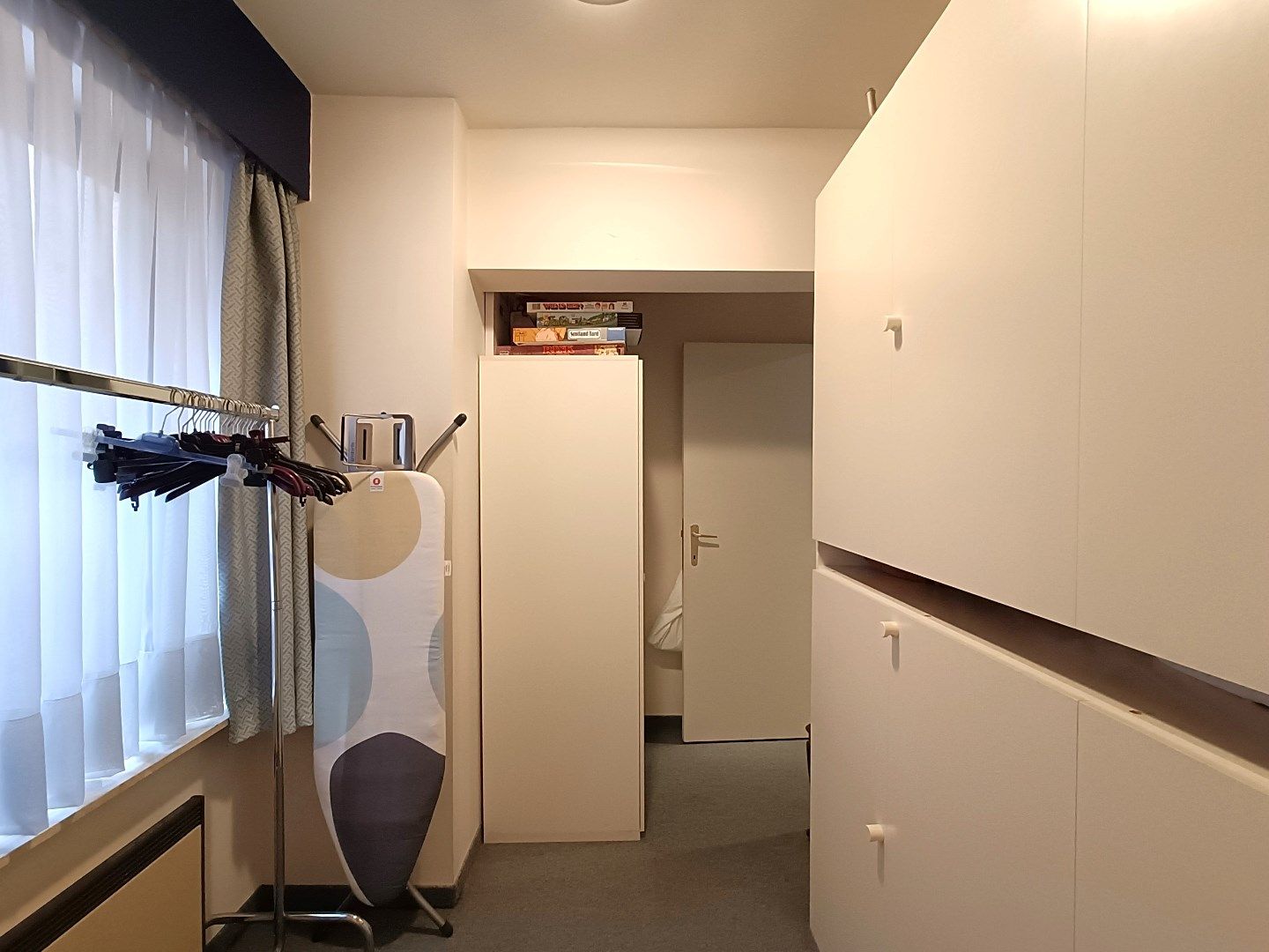 Uitstekend gelegen tweeslaapkamerappartement nabij zee. foto 5