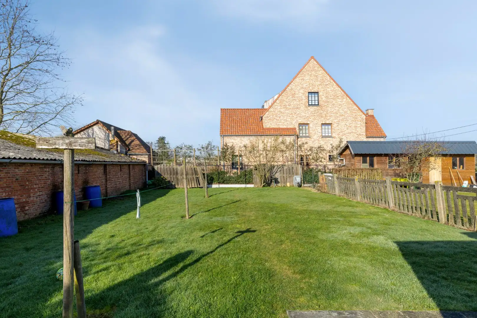 Halfopen bebouwing met 3 slaapkamers, tuin en garage - TOP-ligging en TOP-oriëntatie foto 10