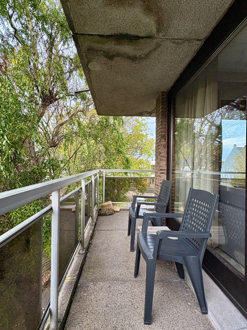 Twee-slaapkamer appartement in groene en rustige omgeving foto 9