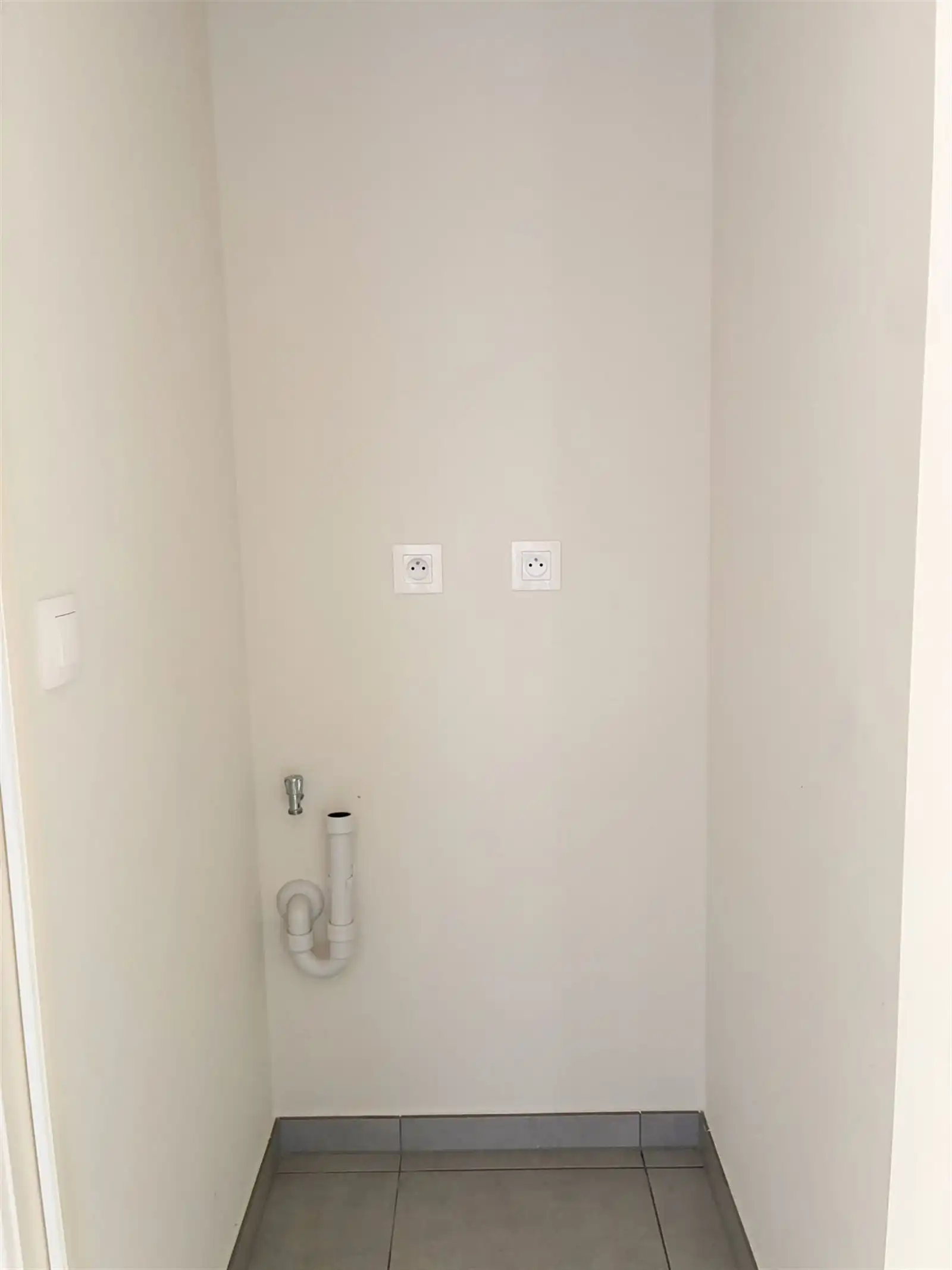 Appartement 2 slaapkamer met terras, berging en parkeerplaats foto 13