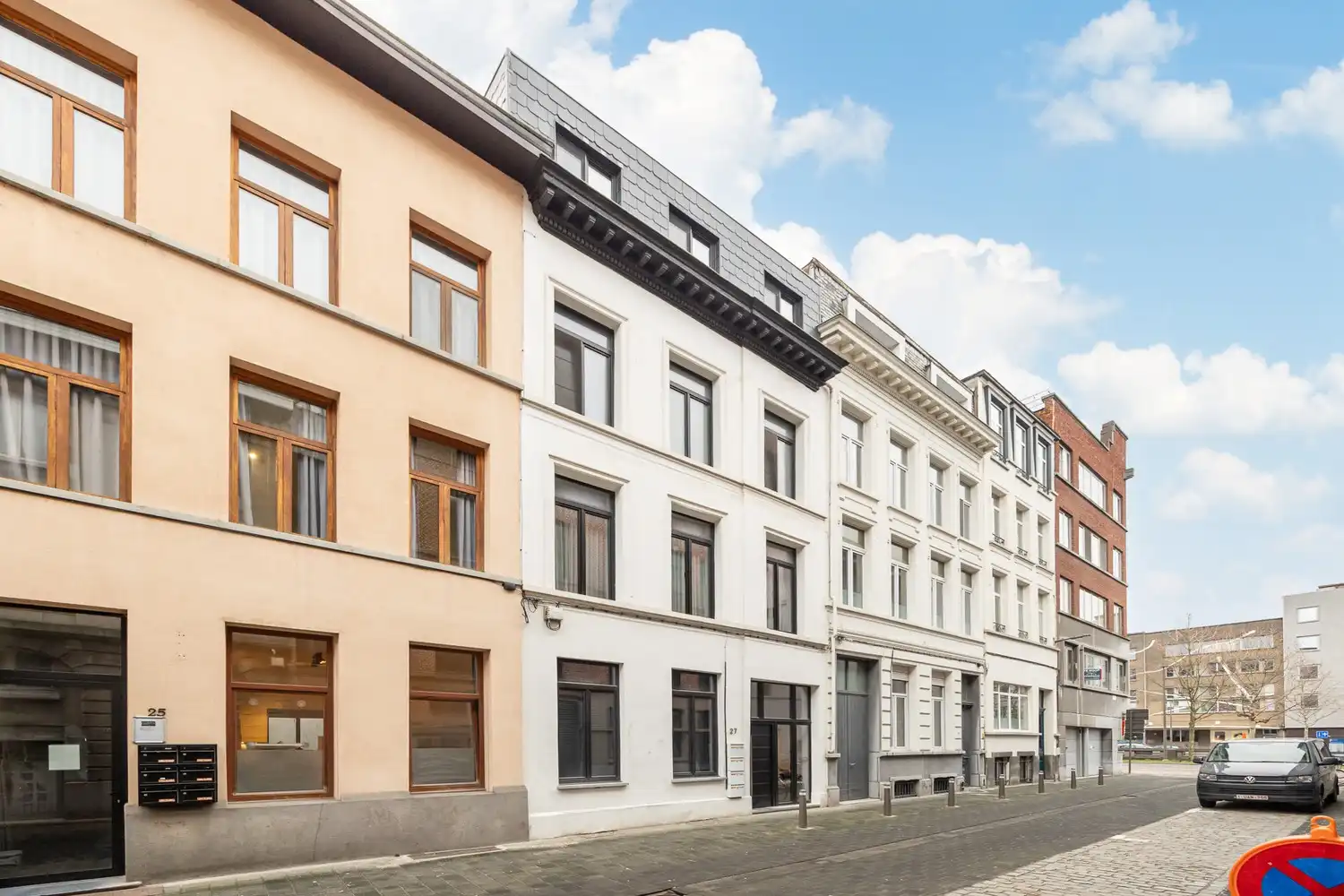 Instapklaar en energiezuinig appartement op toplocatie tussen het Eilandje en de Paardenmarkt foto 2