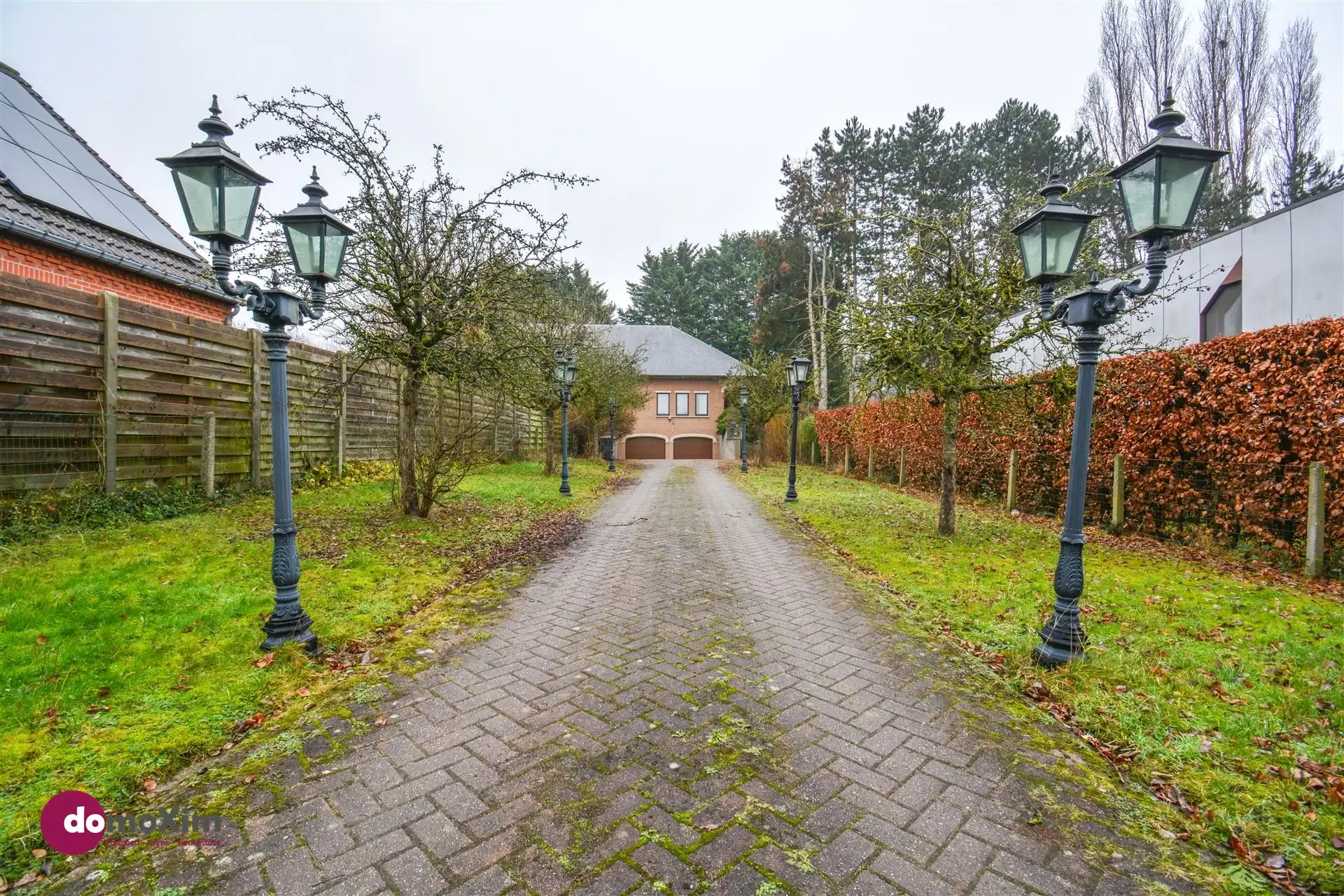 Riante villa met 4 slaapkamers op een achterin gelegen locatie in een rustige woonwijk in Herent foto 2