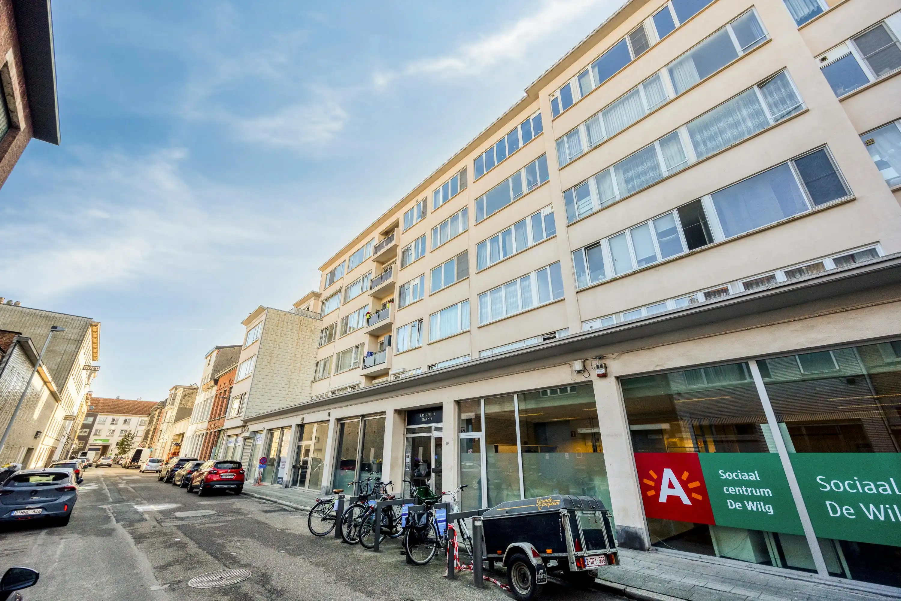Twee slpk appartement met ruim terras te koop in Antwerpen foto 2