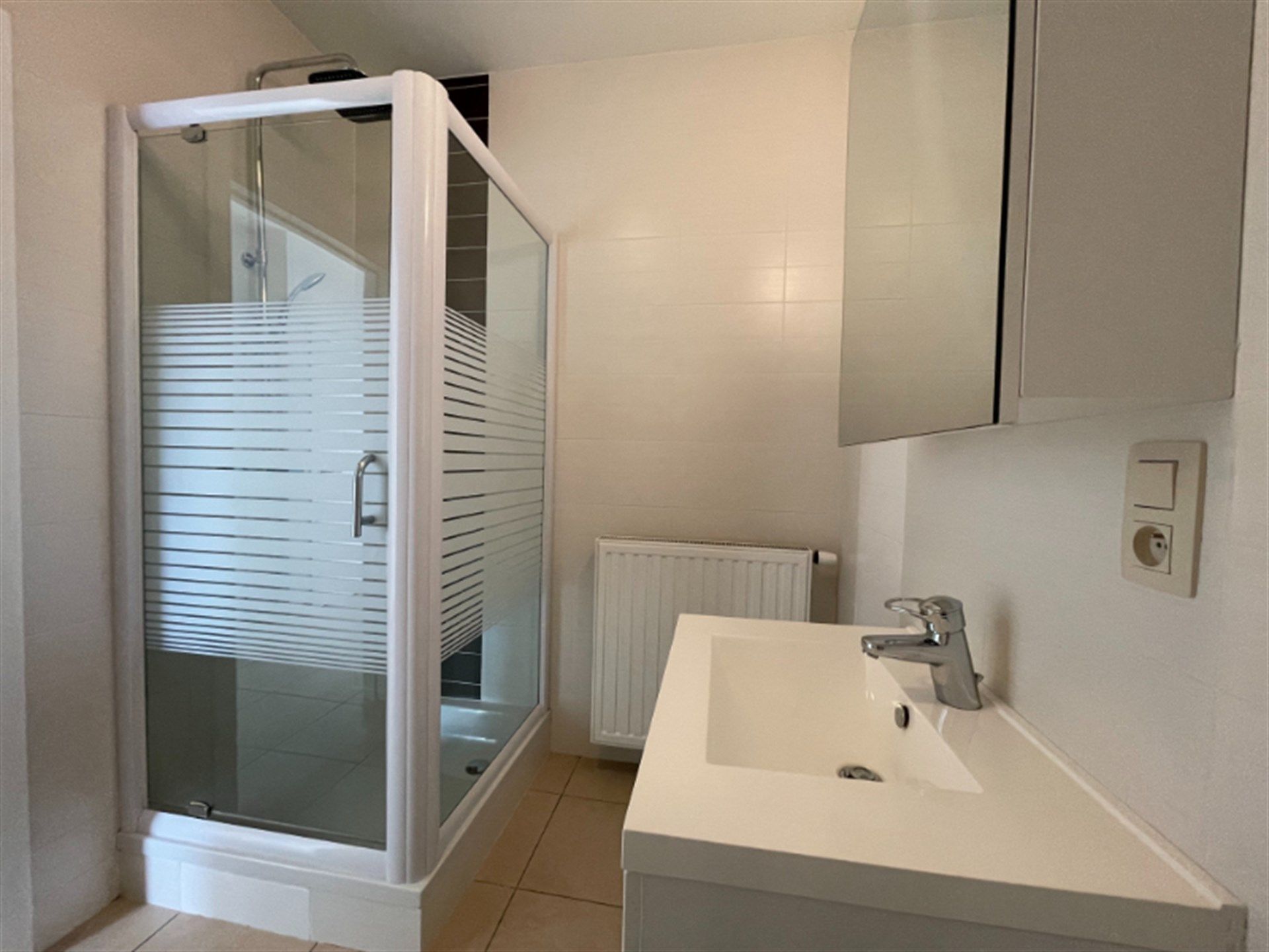 Appartement met 2 slaapkamers in centrum Aalst te huur foto 9