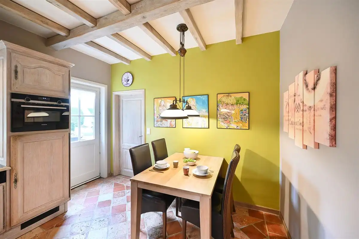 Instapklare villa met zwemvijver foto 39