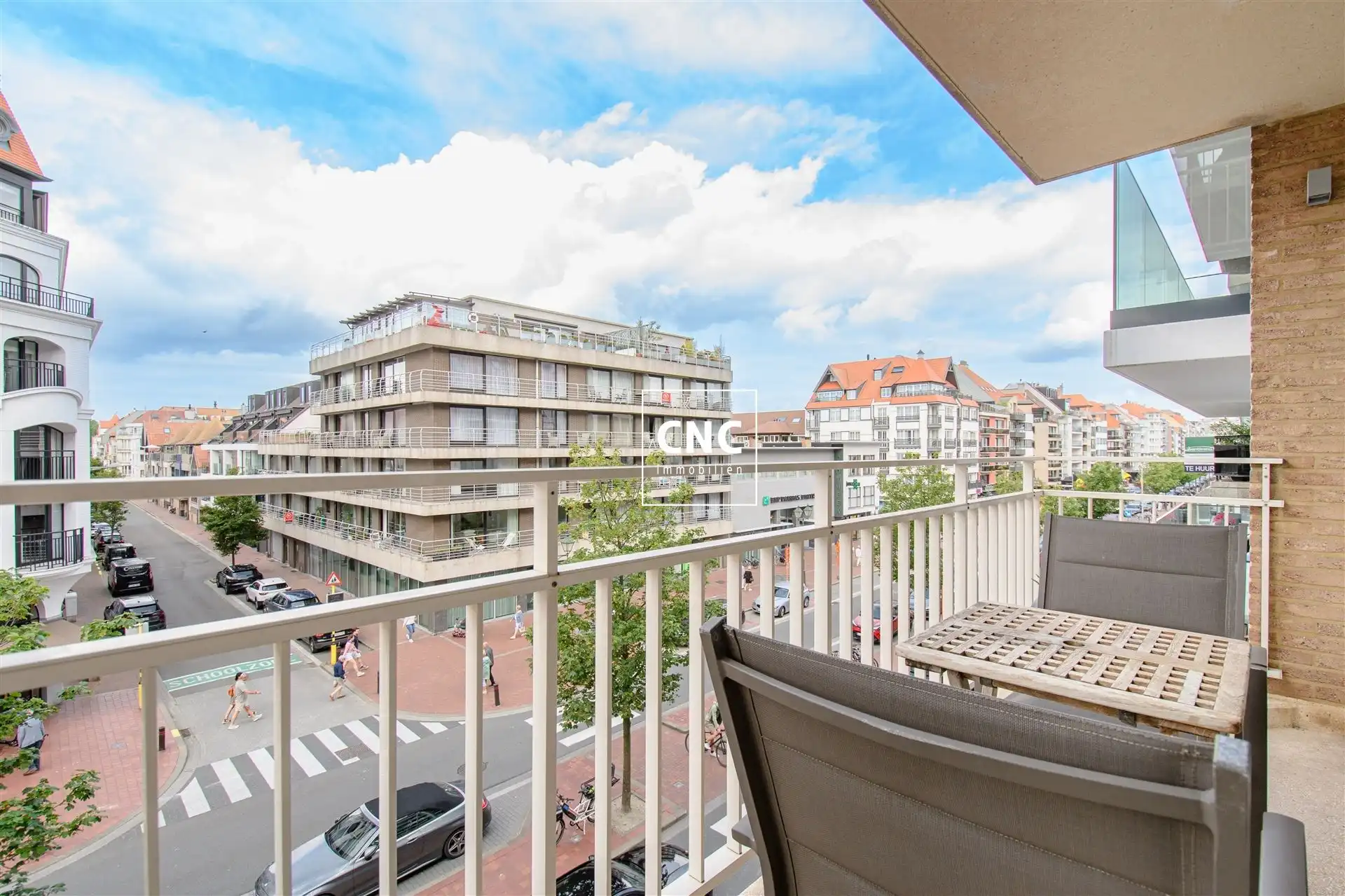 Mooi afgewerkt appartement op de Lippenslaan te Knokke te huur VOOR KORTE PERIODE  foto 5