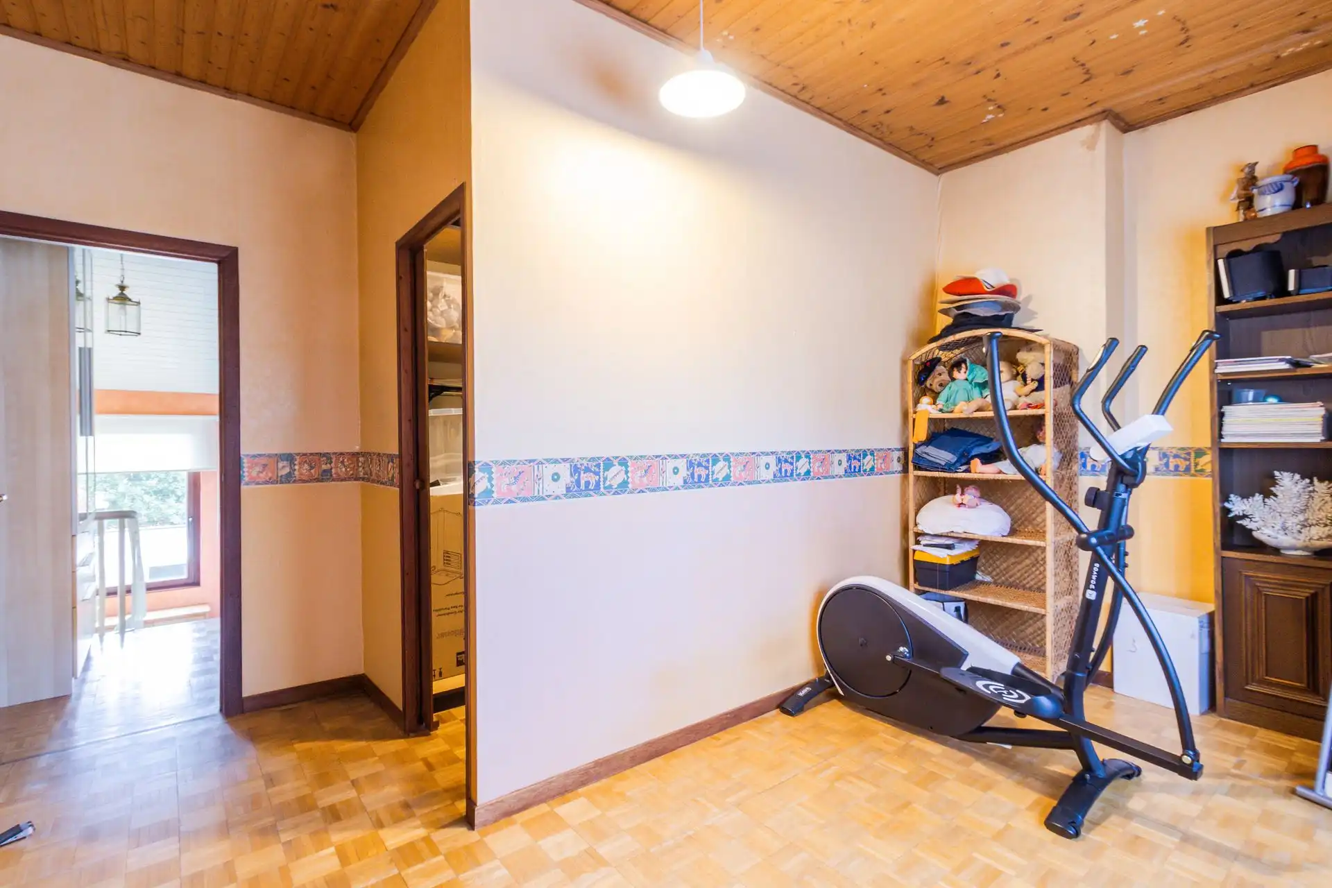 Gezellige woning met oprit en tuin op toplocatie in Schoten foto 16