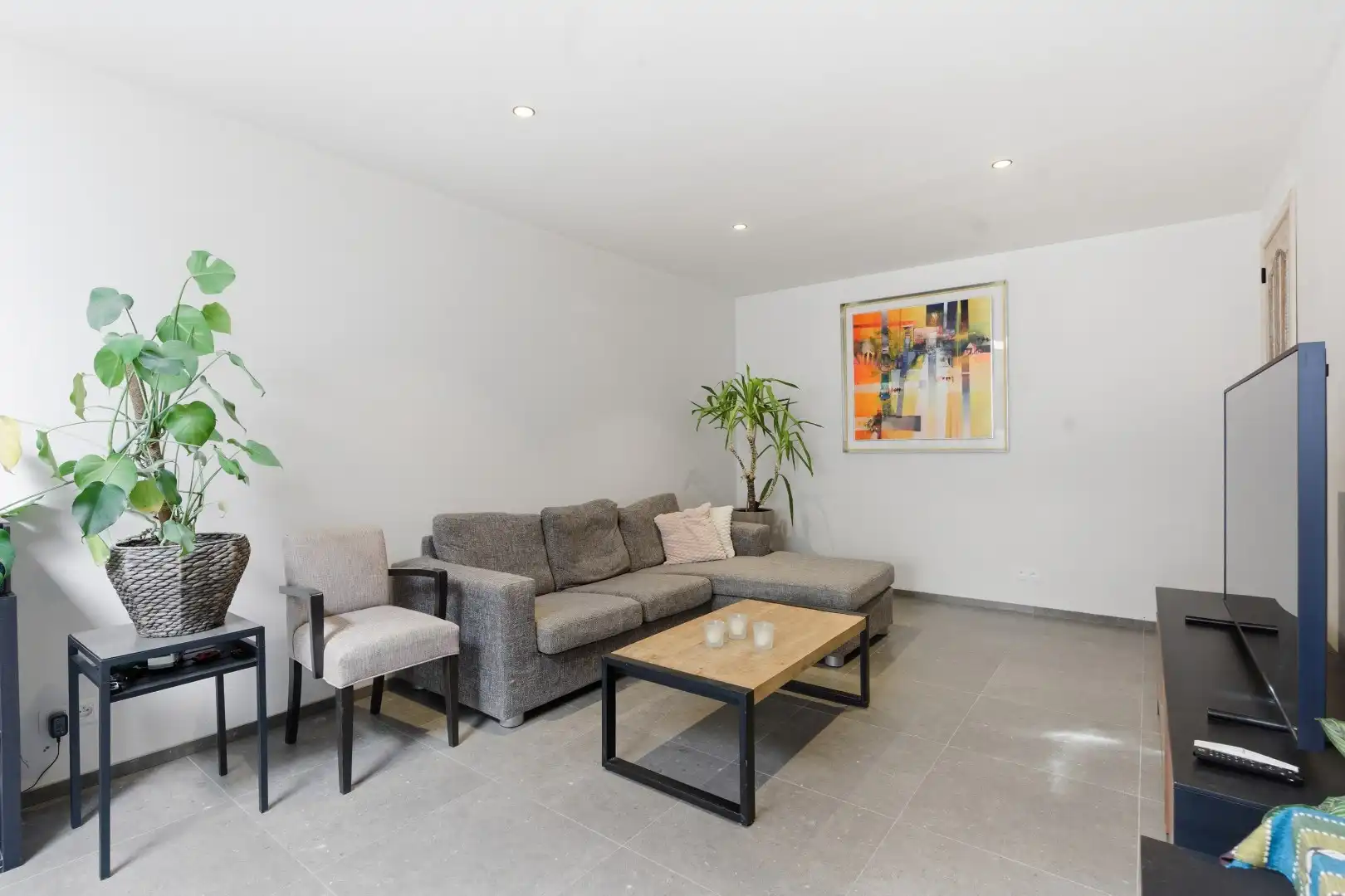 Exclusief gerenoveerde herenwoning met 4 slaapkamers, 2 badkamers en een adembenemende stadstuin. foto 9