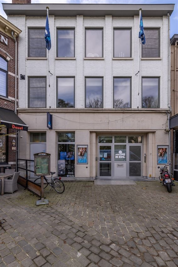 Bel-etage woning met uitzicht op de Basiliek foto 28