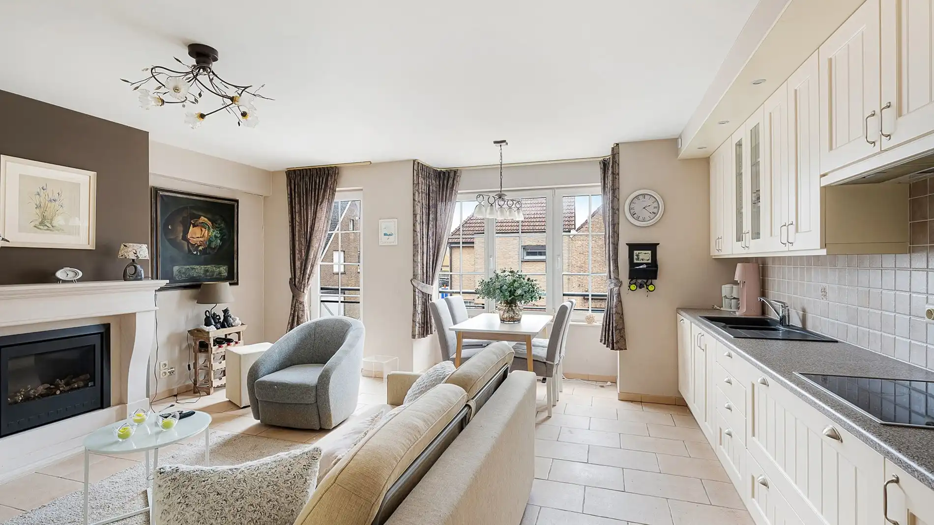 Leuk appartement met groot zonneterras te Knokke-Westkapelle foto 2