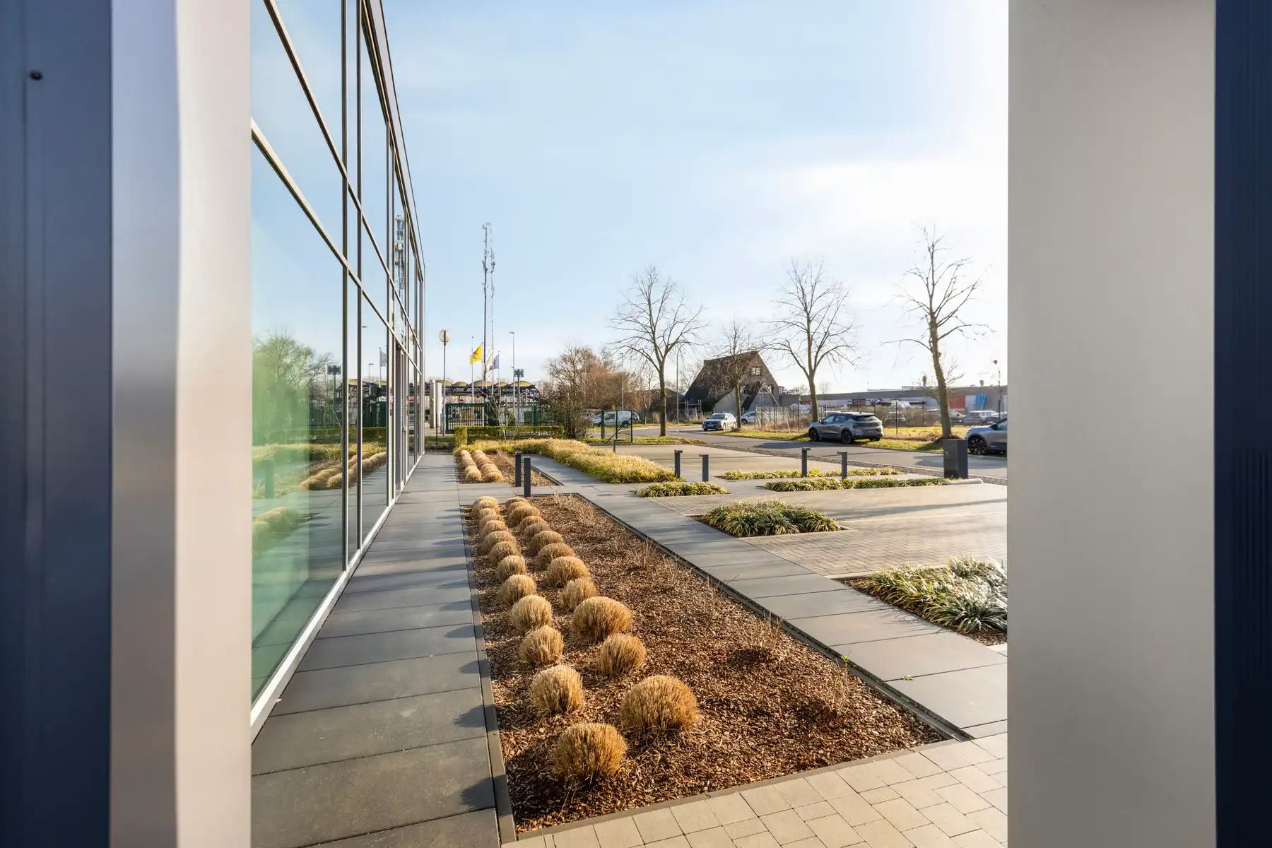 Industriegebouw met tal van mogelijkheden foto 7