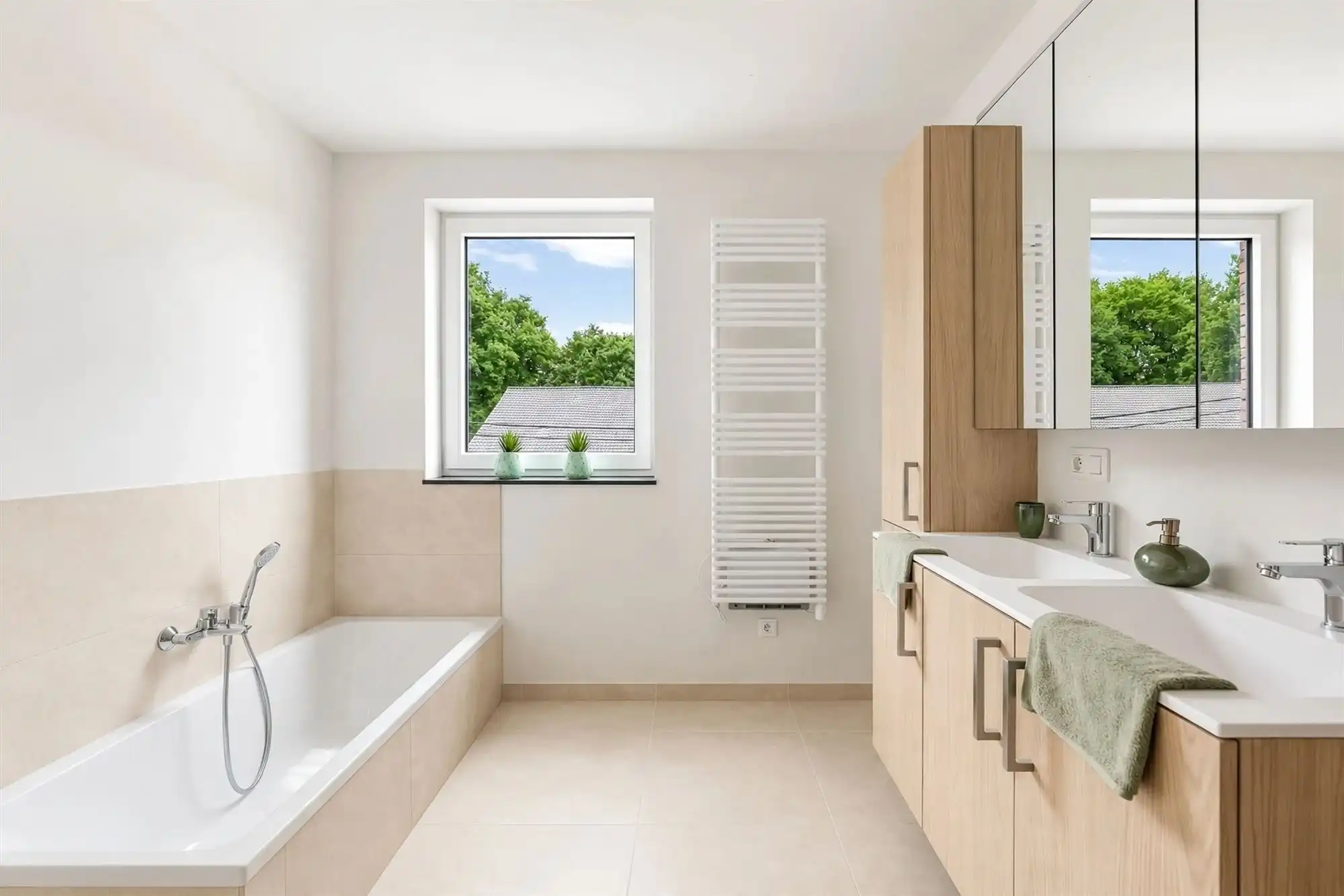 VOLLEDIG AFGEWERKTE NIEUWBOUWWONING TEGEN NATUURGEBIED! foto 10