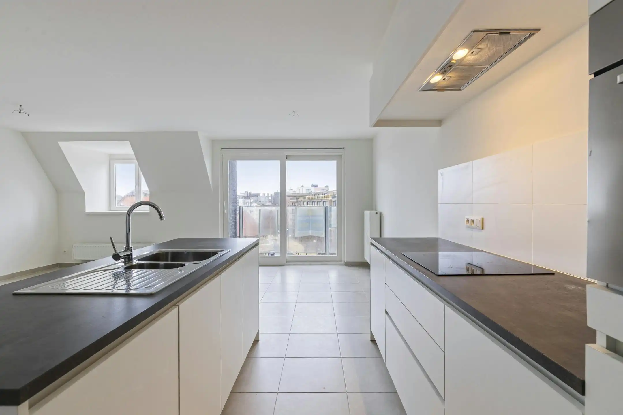 Ruim appartement (94m²) met 2 slaapkamers in Koksijde-Bad foto 4