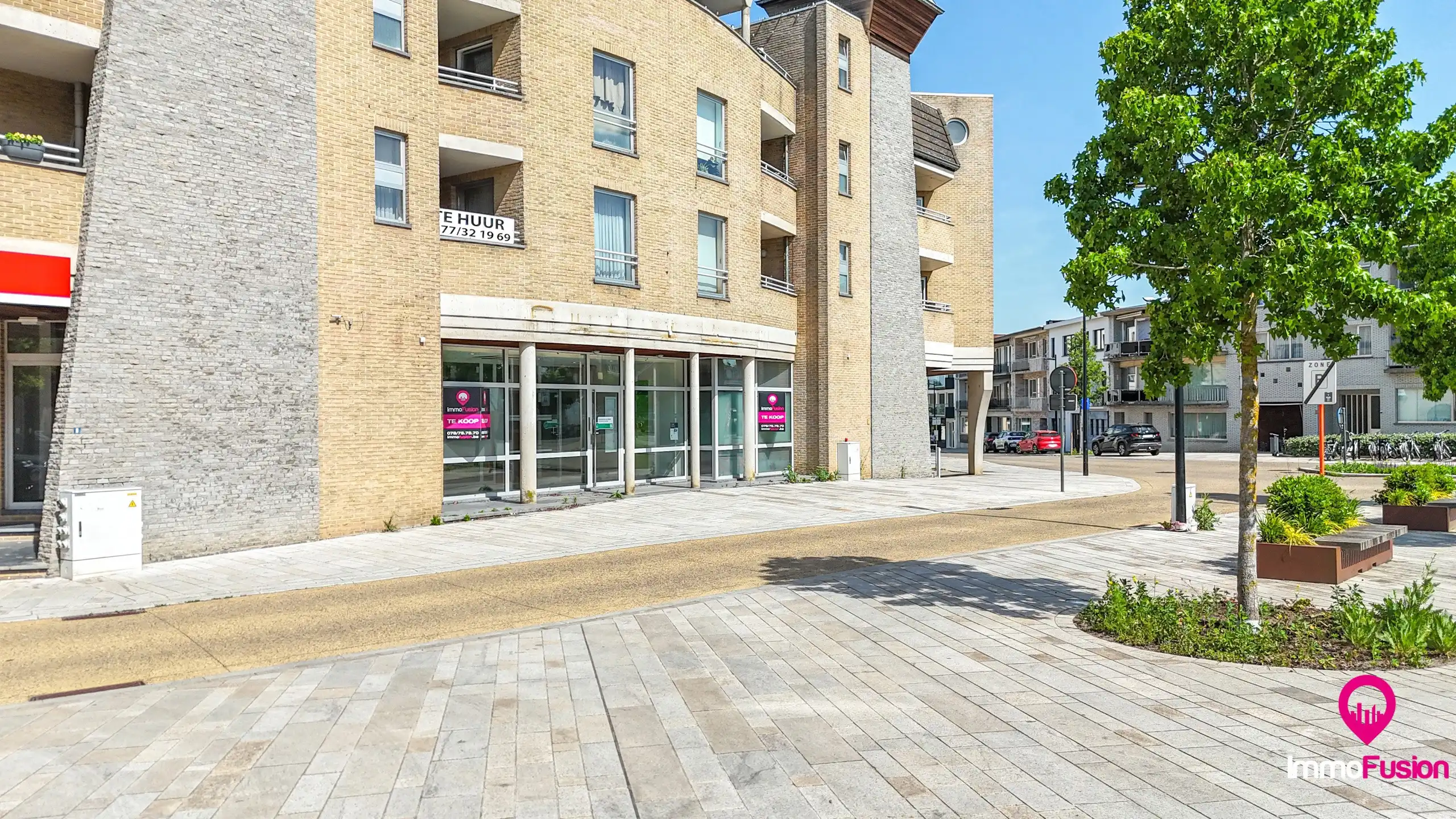 Zeer ruim kantoor op commerciële locatie in centrum Beringen foto 53