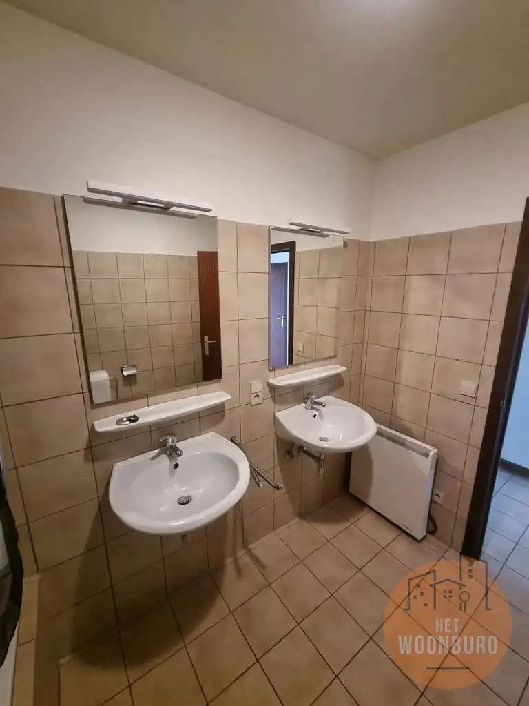 Appartement 1e Verd. met tuin foto 10