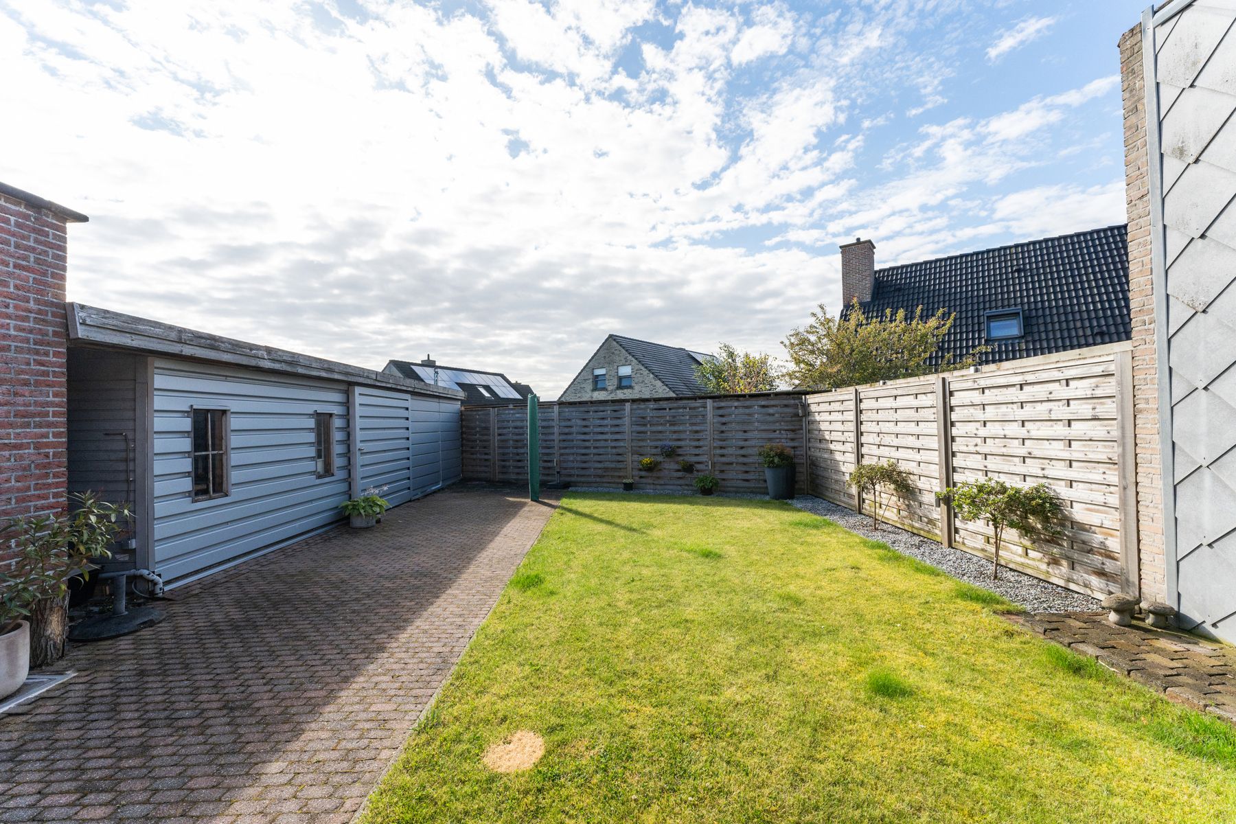 Rustig gelegen woonhuis met 4 slaapkamers, garage en tuin  foto 23