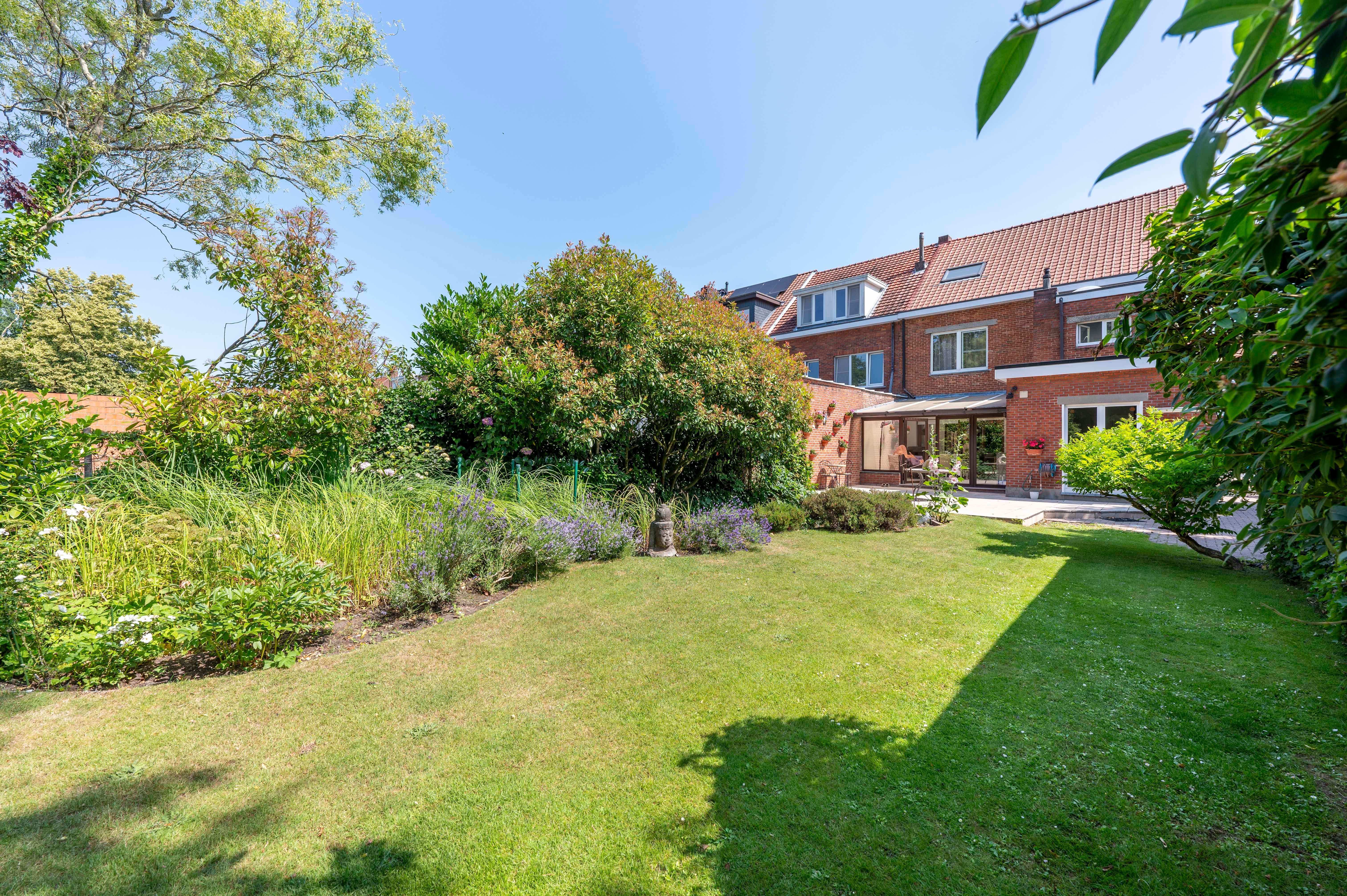 Gezinswoning met grote tuin in kindvriendelijke wijk Driehoek te Brasschaat! foto 29