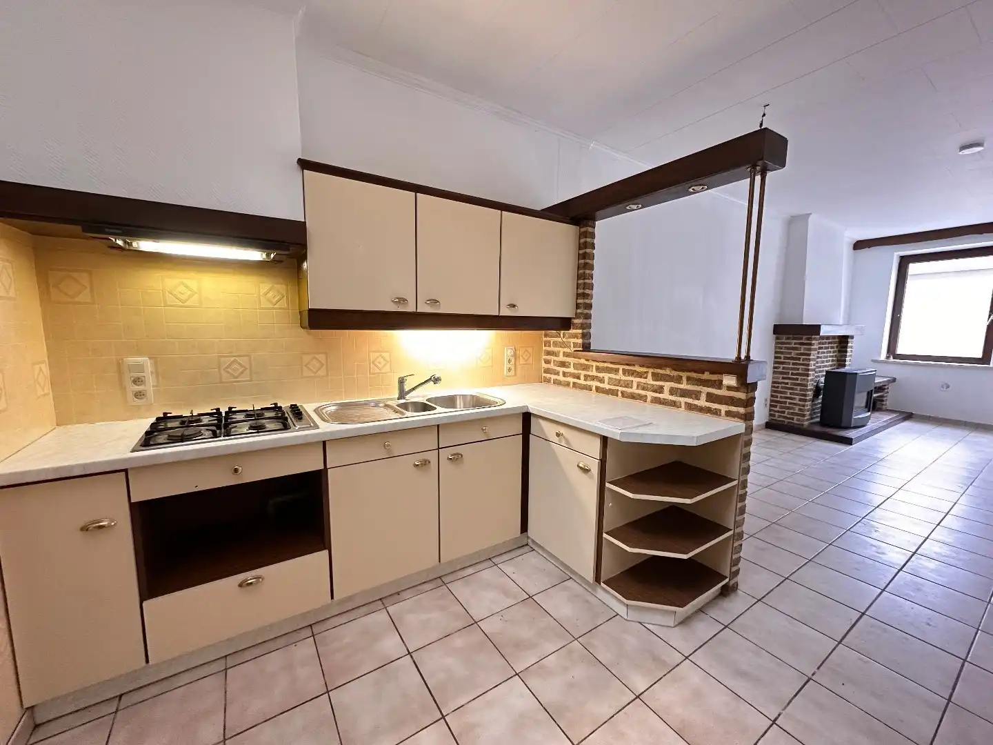 Te huur: woning gelegen in het centrum van Tongeren foto 5