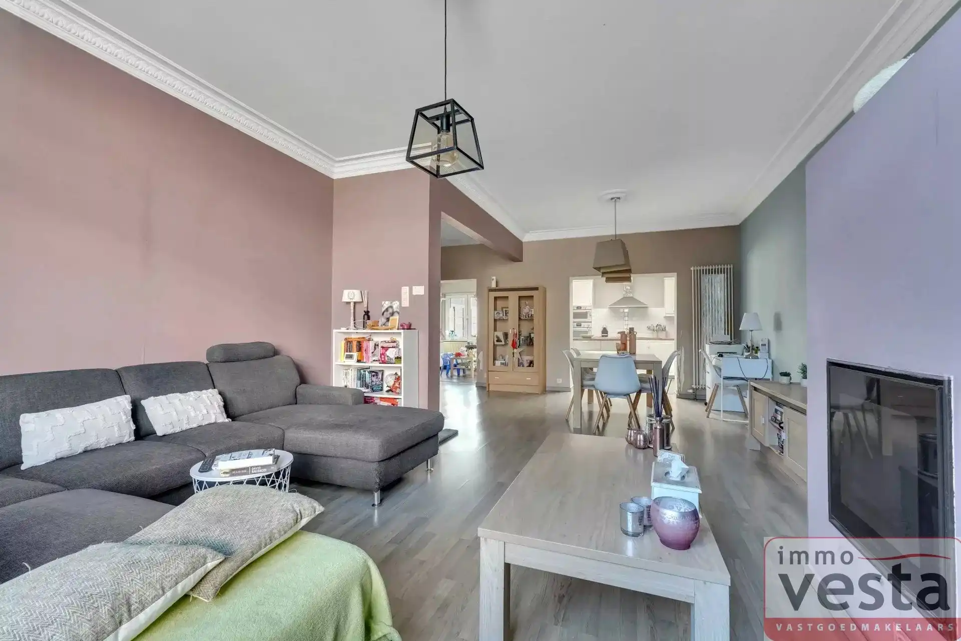 Ruime, instapklare woning op goede locatie foto 9