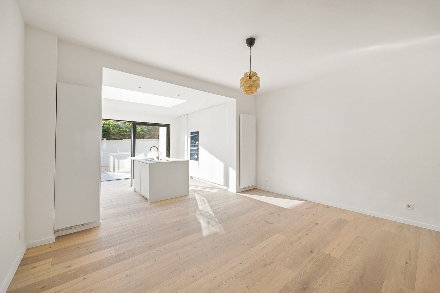 IN OPTIE!!! Kwalitatief in 2025 gerenoveerde eengezinswoning (±160m²) met 4 slaapkamers en een prachtige stadstuin - Zeer lage EPC-score! foto 9