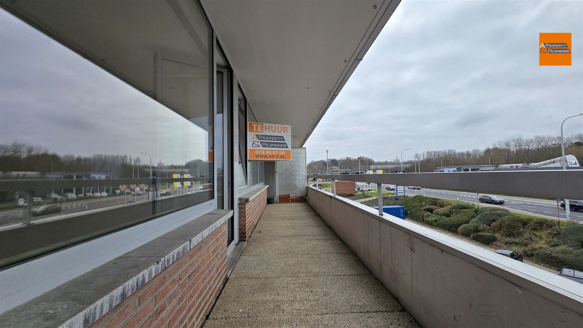 Ruim en lichtrijk appartement met terras en garagebox te huur in Herent foto 13
