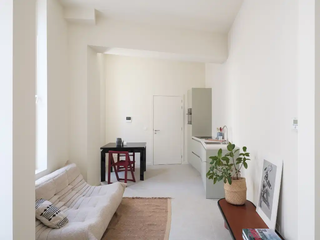 Kwaliteitsvol&nbsp;gerenoveerd appartement nabij de Coupure en het Sint-Elisabeth Begijnhof foto 2