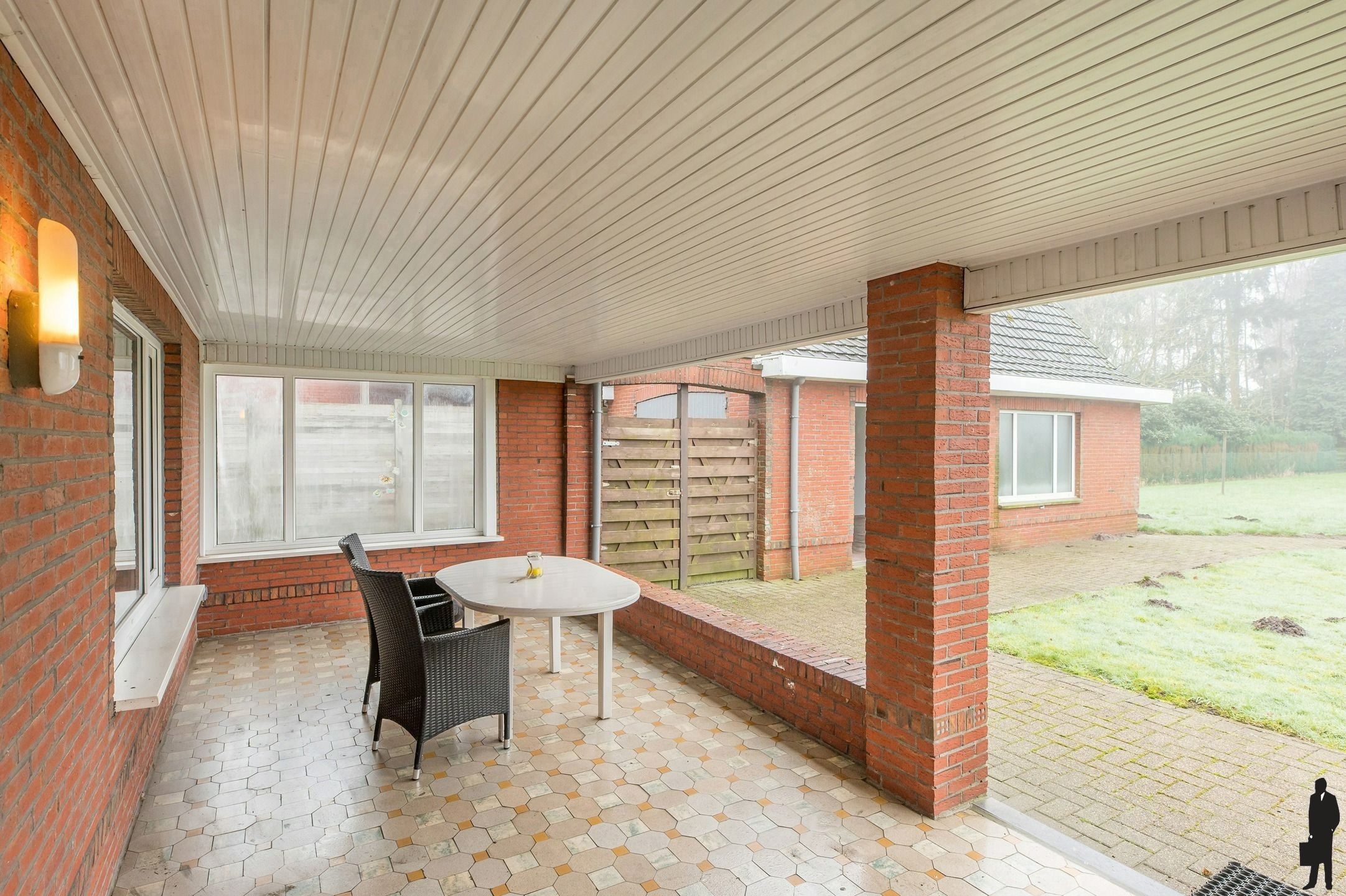 Charmante woning met magazijn op TOP locatie in Retie foto 13