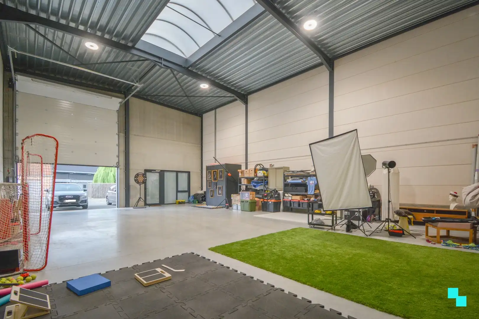 Recente KMO-unit (150m²) met 2 parkeerplaatsen - Izegem foto 7