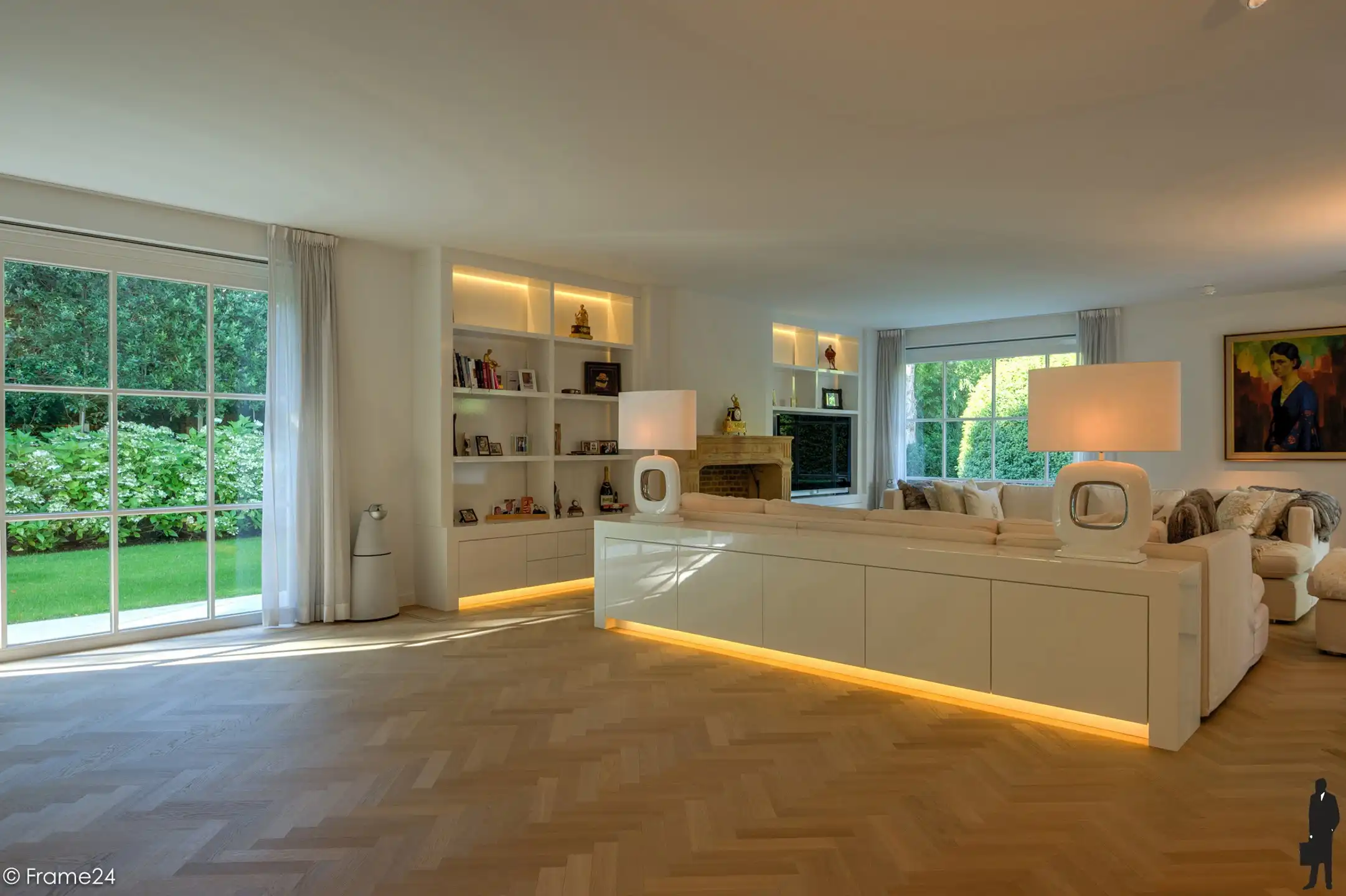 Prachtige villa + riant poolhouse op ca. 3.608m² foto 5