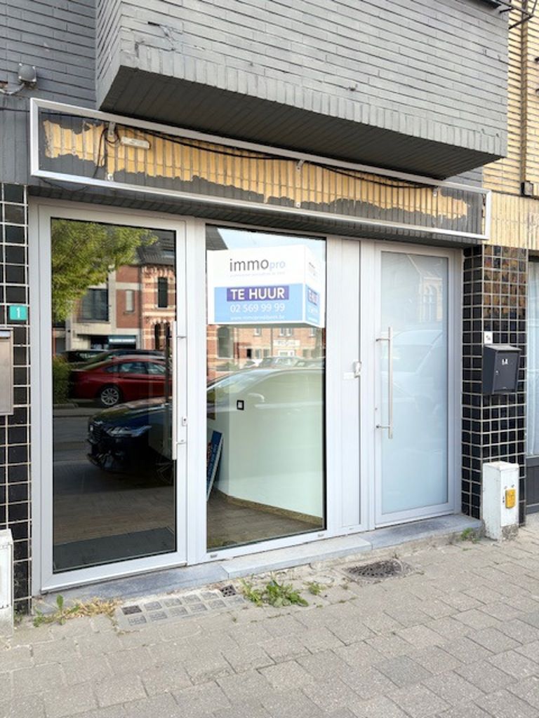 ()=>{if(producerUpdateValueVersion(node),producerAccessed(node),node.value===ERRORED)throw node.error;return node.value} brusselstraat 1 - 1760 Roosdaal