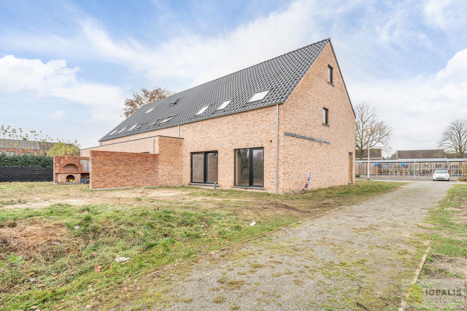 PRACHTIGE NIEUWBOUWWONING (GRONDAANDEEL €85.000,00 + 12% REGISTRATIERECHTEN EN CONSTRUCTIE €293.000,00 + 21% BTW) MET EEN HEERLIJK LICHTRIJKE WOONKAMER MET OPEN KEUKEN MET AANSLUITEND BERGPLAATS, 3 SLAAPKAMERS, EEN RUIME BADKAMER VOORZIEN VAN ALLE COMFORT! EEN HEERLIJK RUIM HUIS MET EEN LEUKE TUIN, OP EEN GEGEERDE LOCATIE NABIJ HET CENTRUM VAN REPPEL! foto 21
