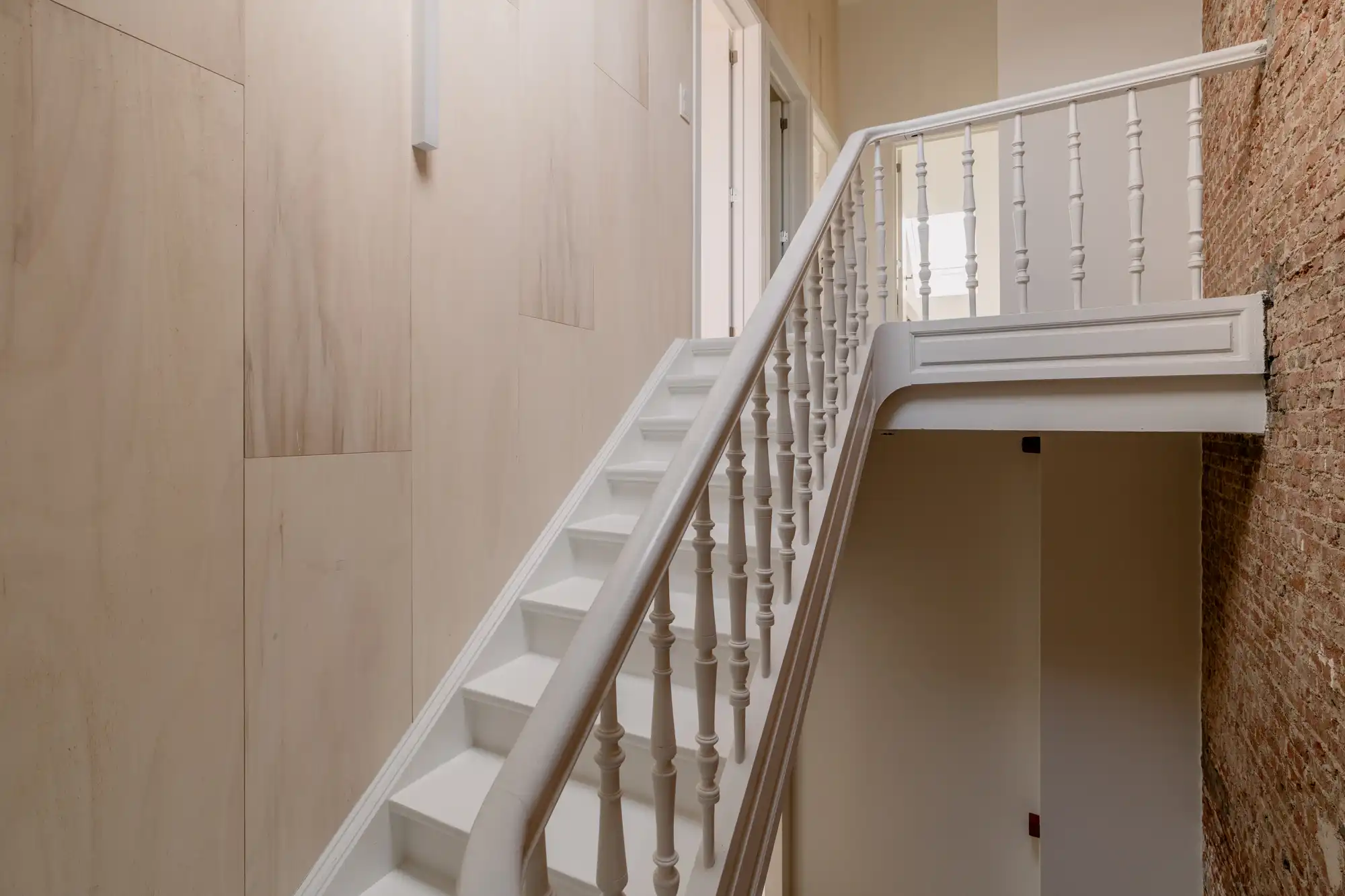 Volledig gerenoveerd duplex appartement met uitzicht op de monumentale gevel van Hilton foto 9