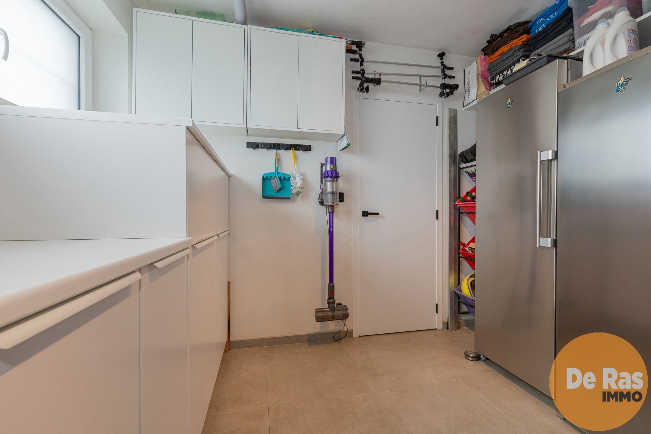BURST - Prachtige HOB in doodlopende straat met open zicht! foto 3