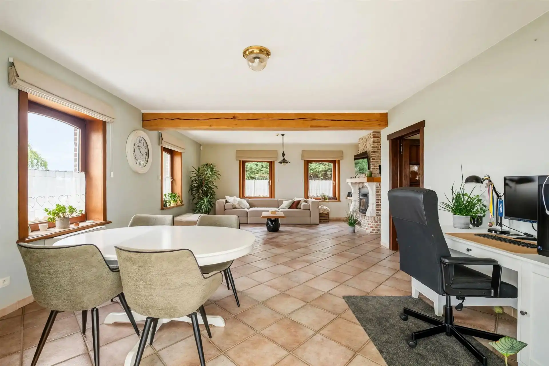 Landelijke villa op 7.248 m² met prachtig uitzicht! foto 11