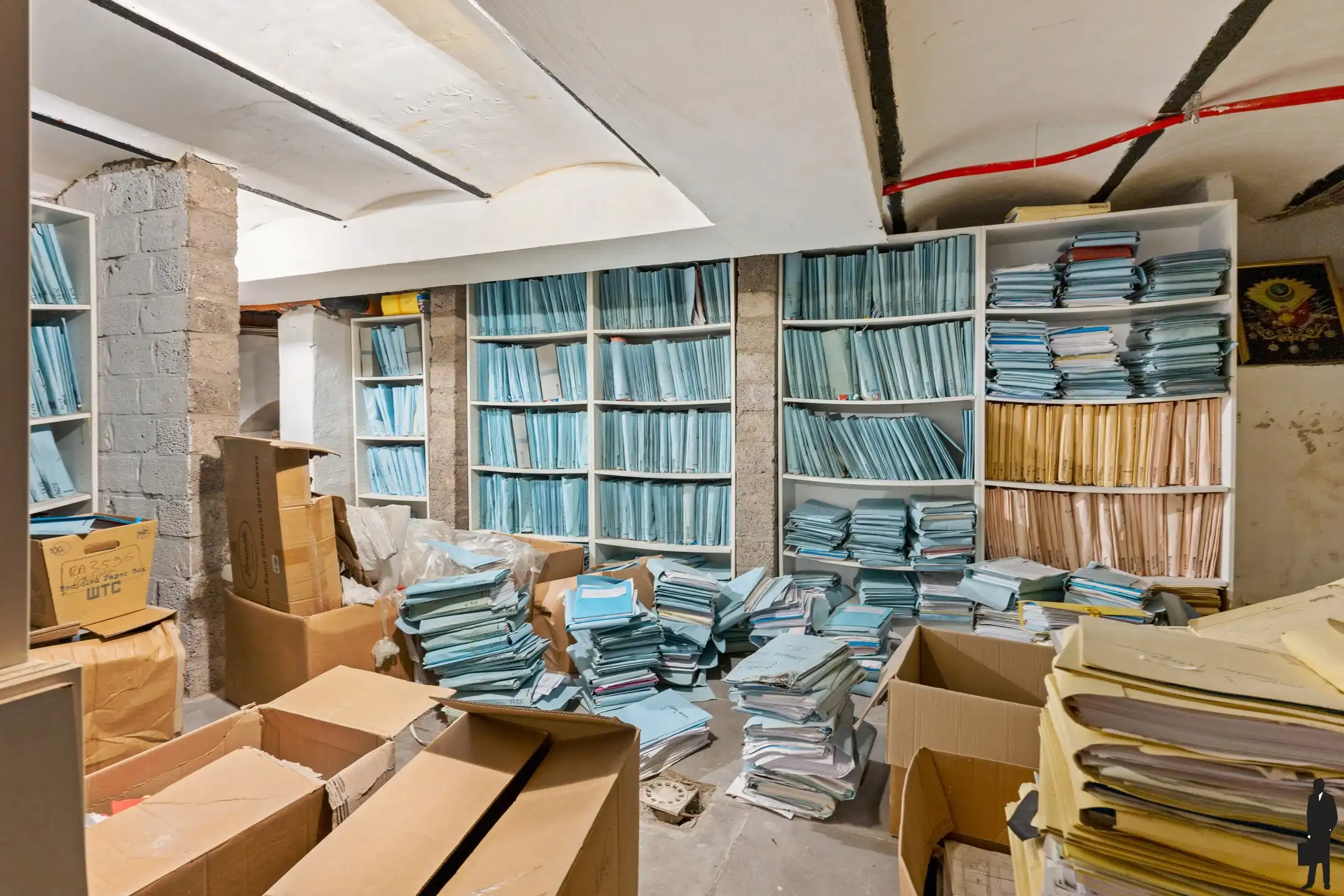 Opbrengsteigendom op zeer centrale locatie.   foto 42