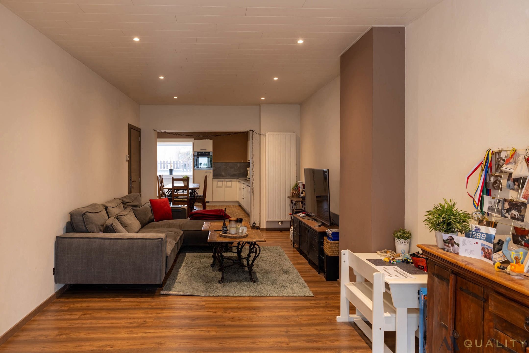 Gerenoveerde woning in Bornem centrum foto 3